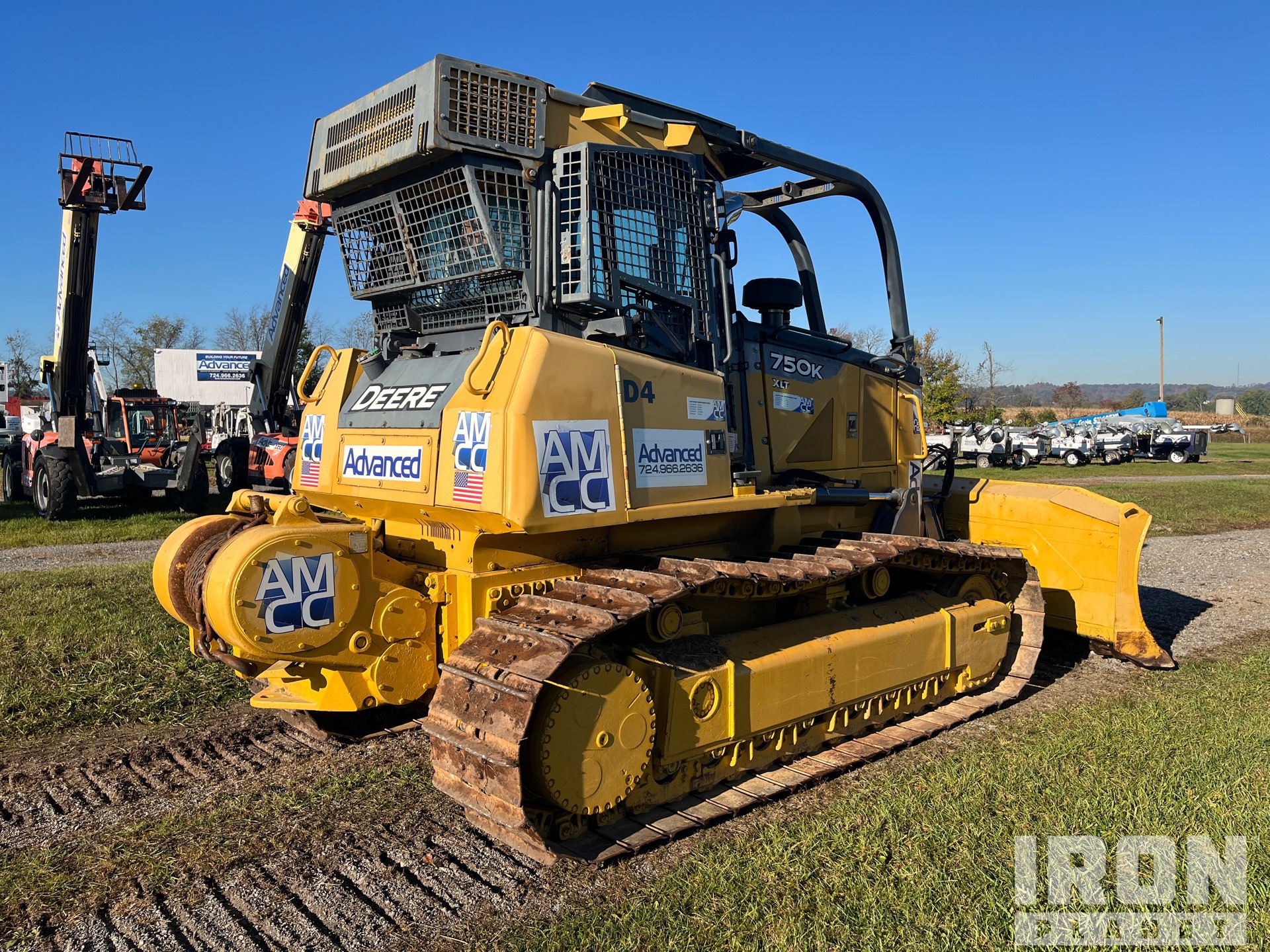 2013 John Deere 750K XLT
