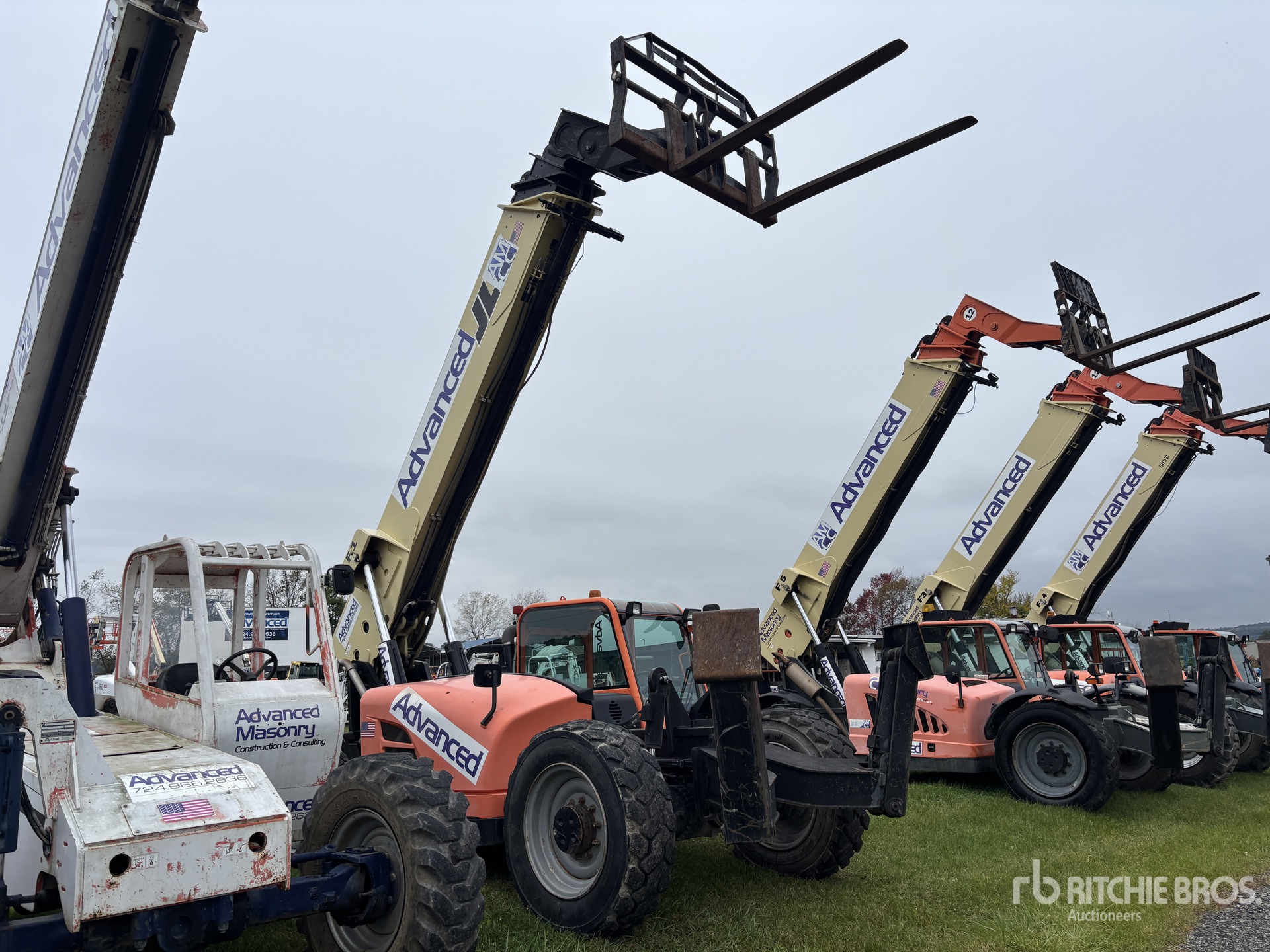 Photo of 2014 JLG G12-55A