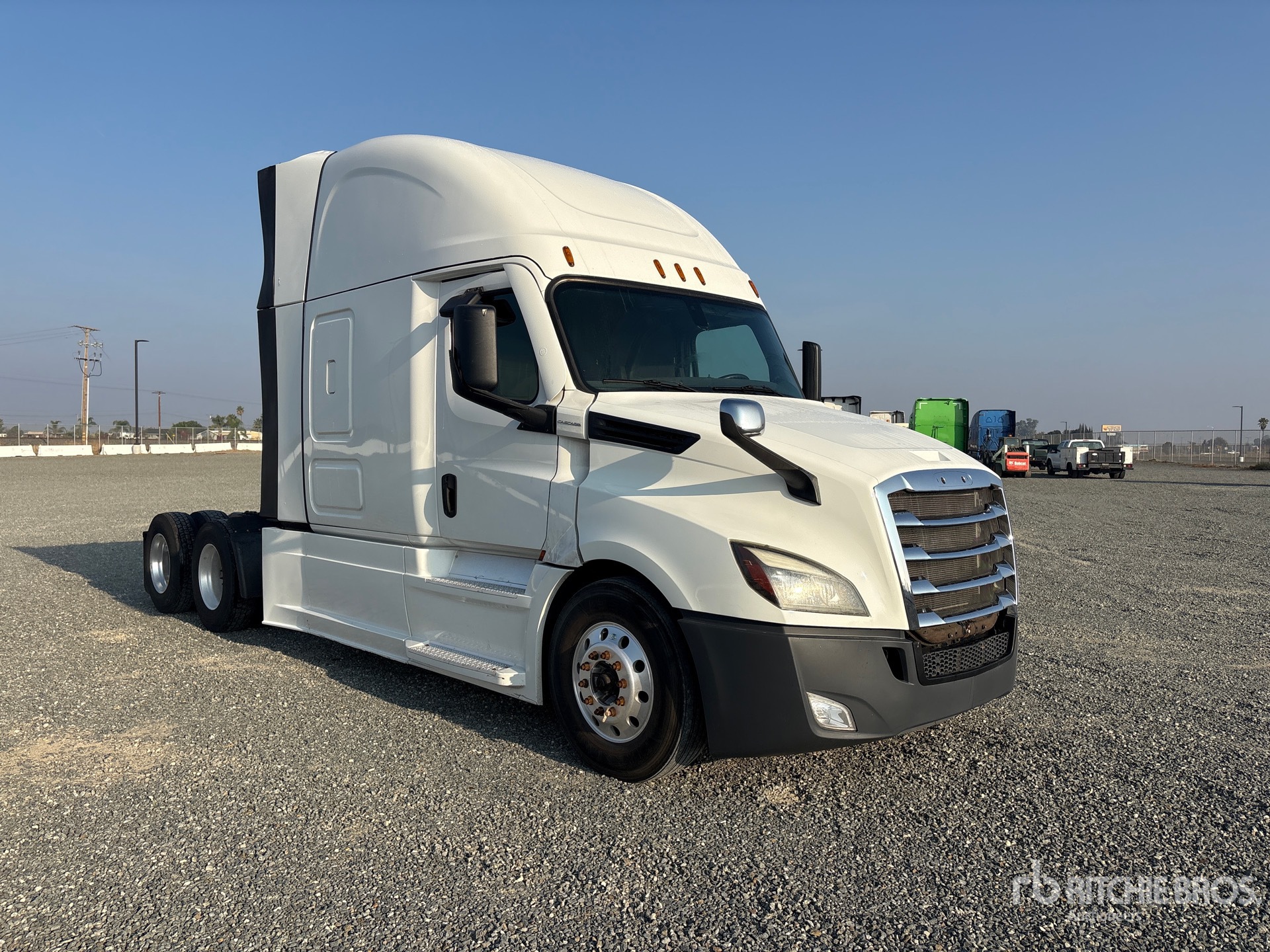 2022 Freightliner CASCADIA 126