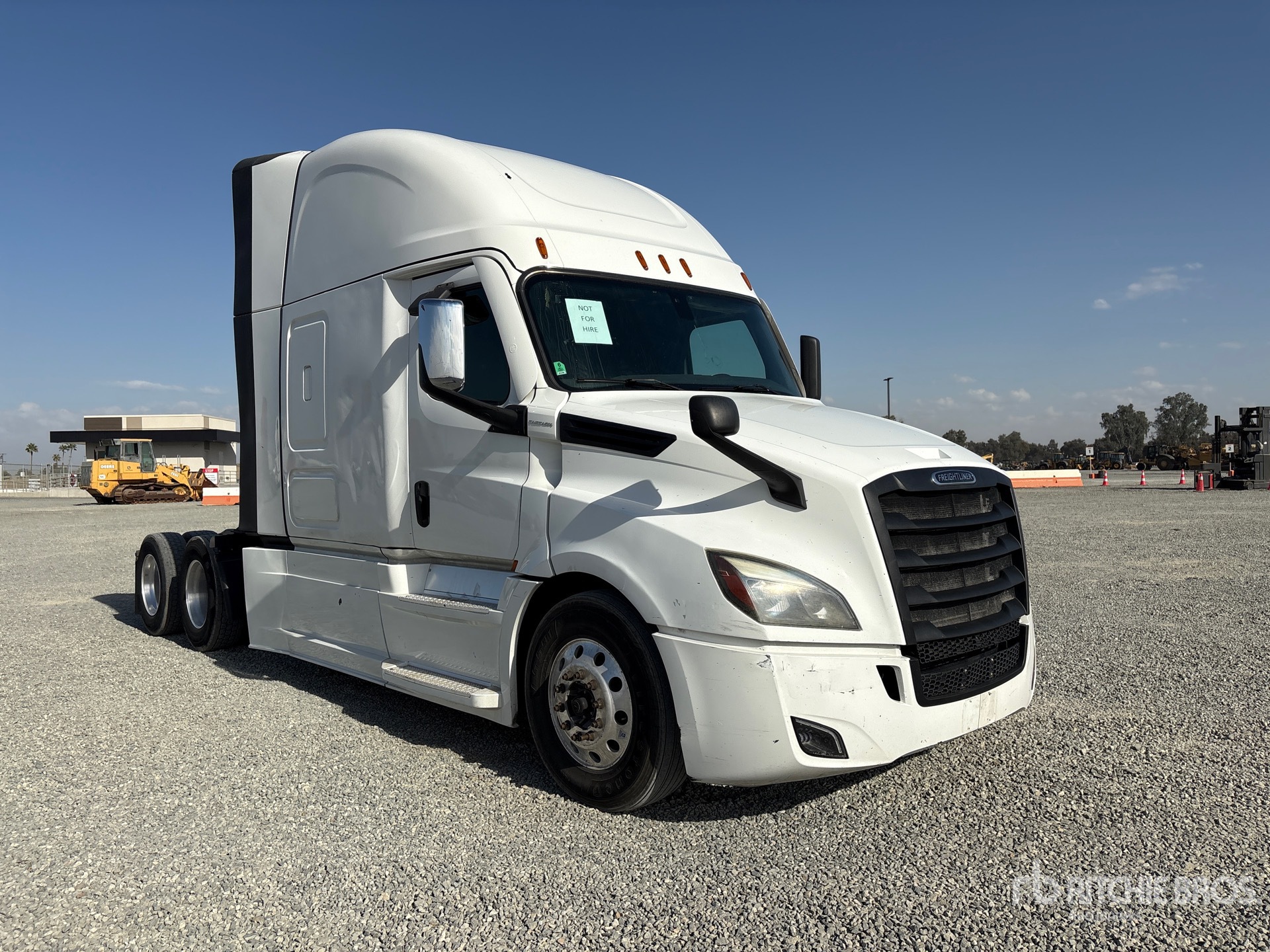 2022 Freightliner CASCADIA 126
