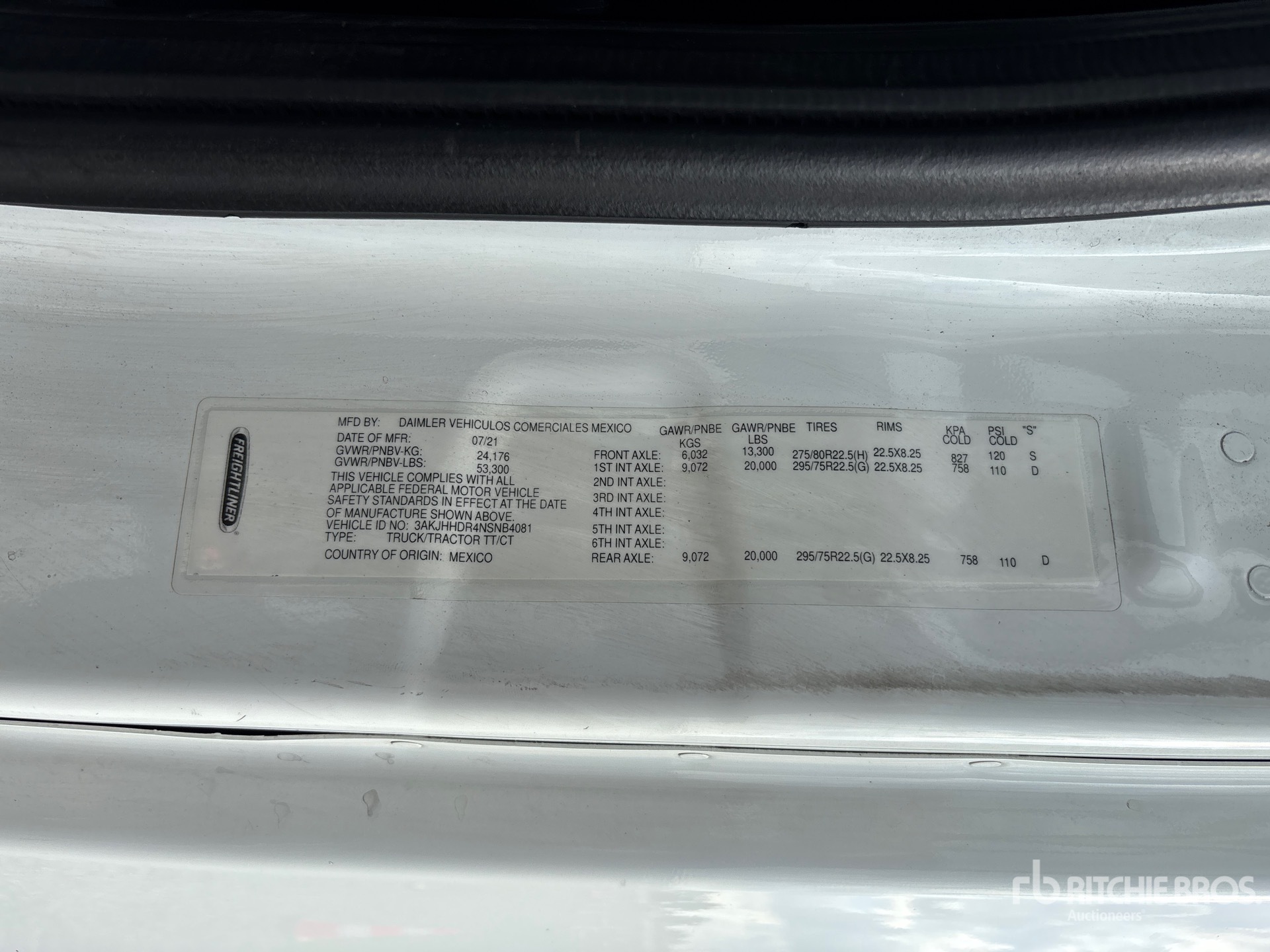 2022 Freightliner CASCADIA 126