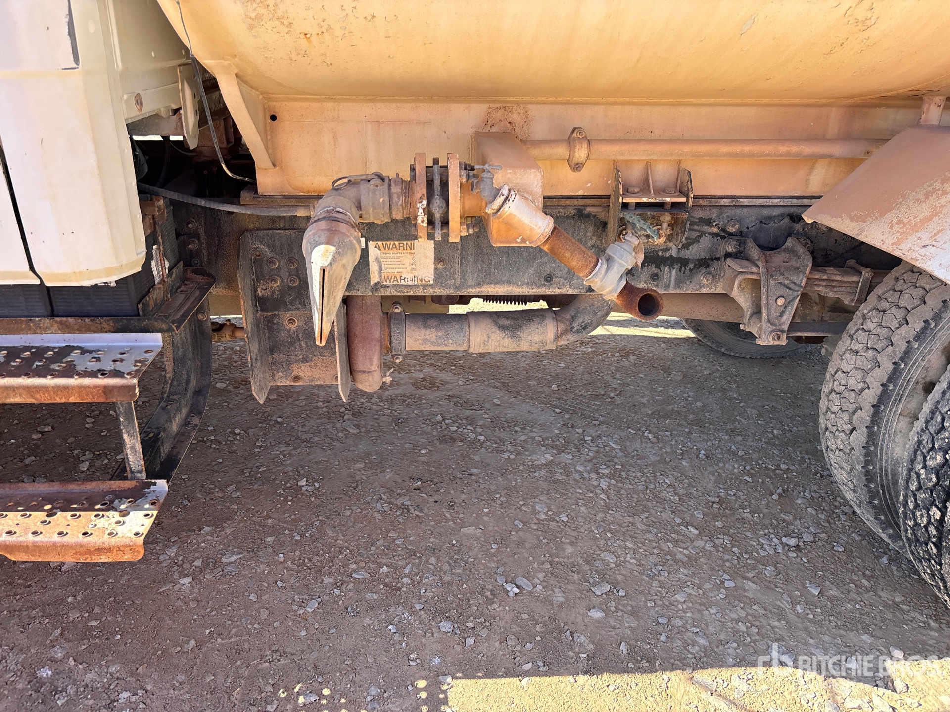 2003 Freightliner FL 70