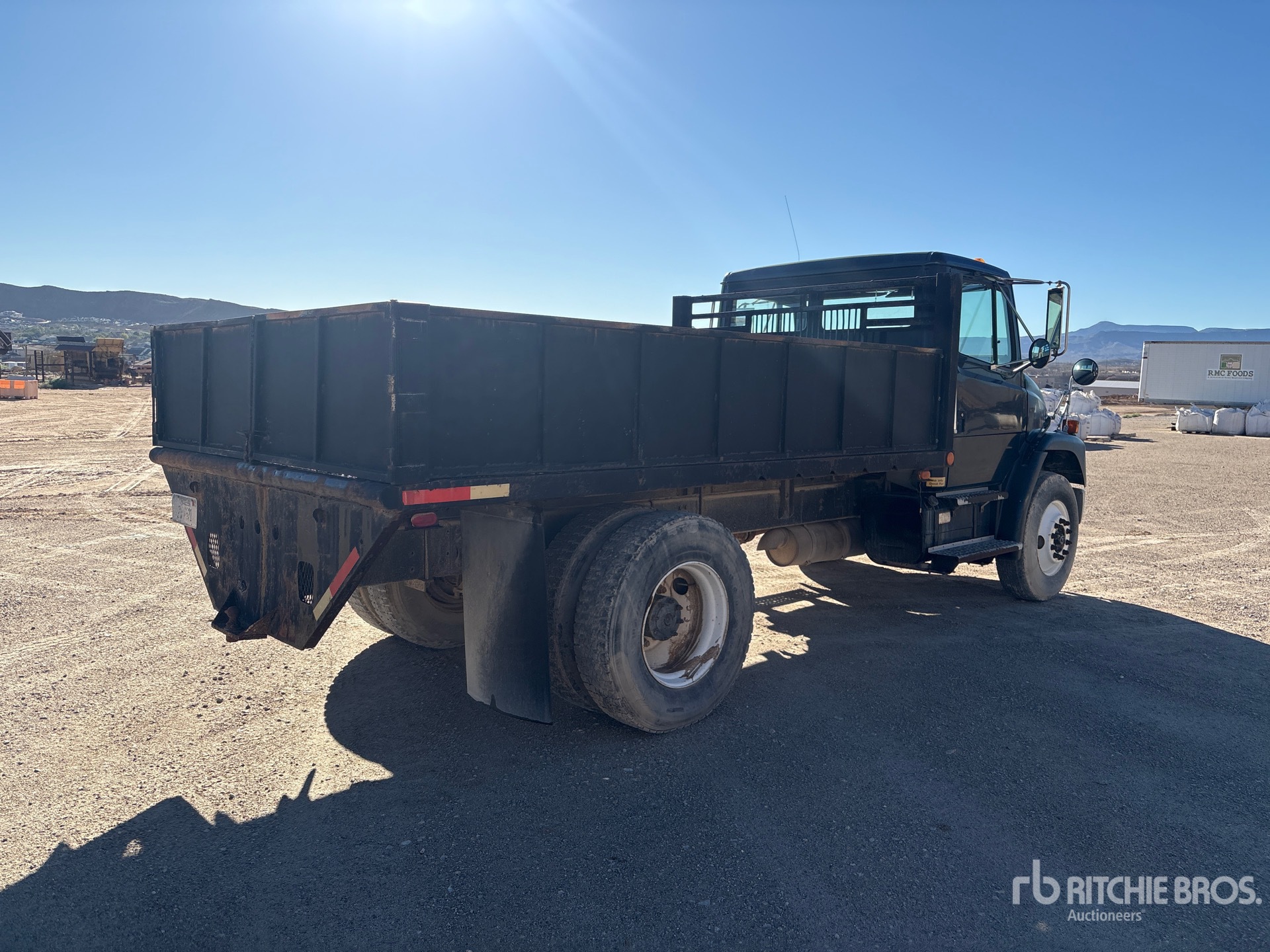 1999 Freightliner FL70