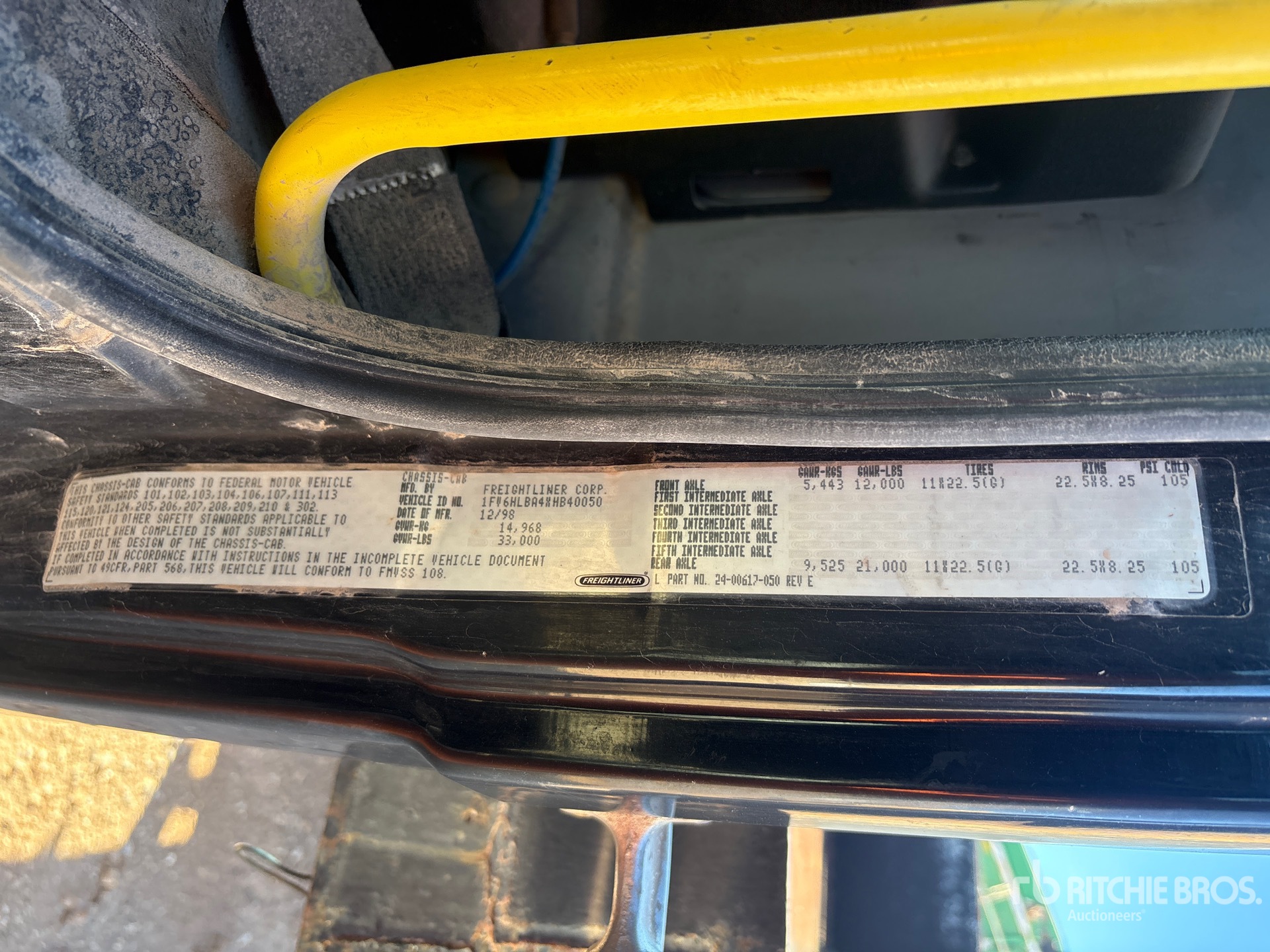 1999 Freightliner FL70