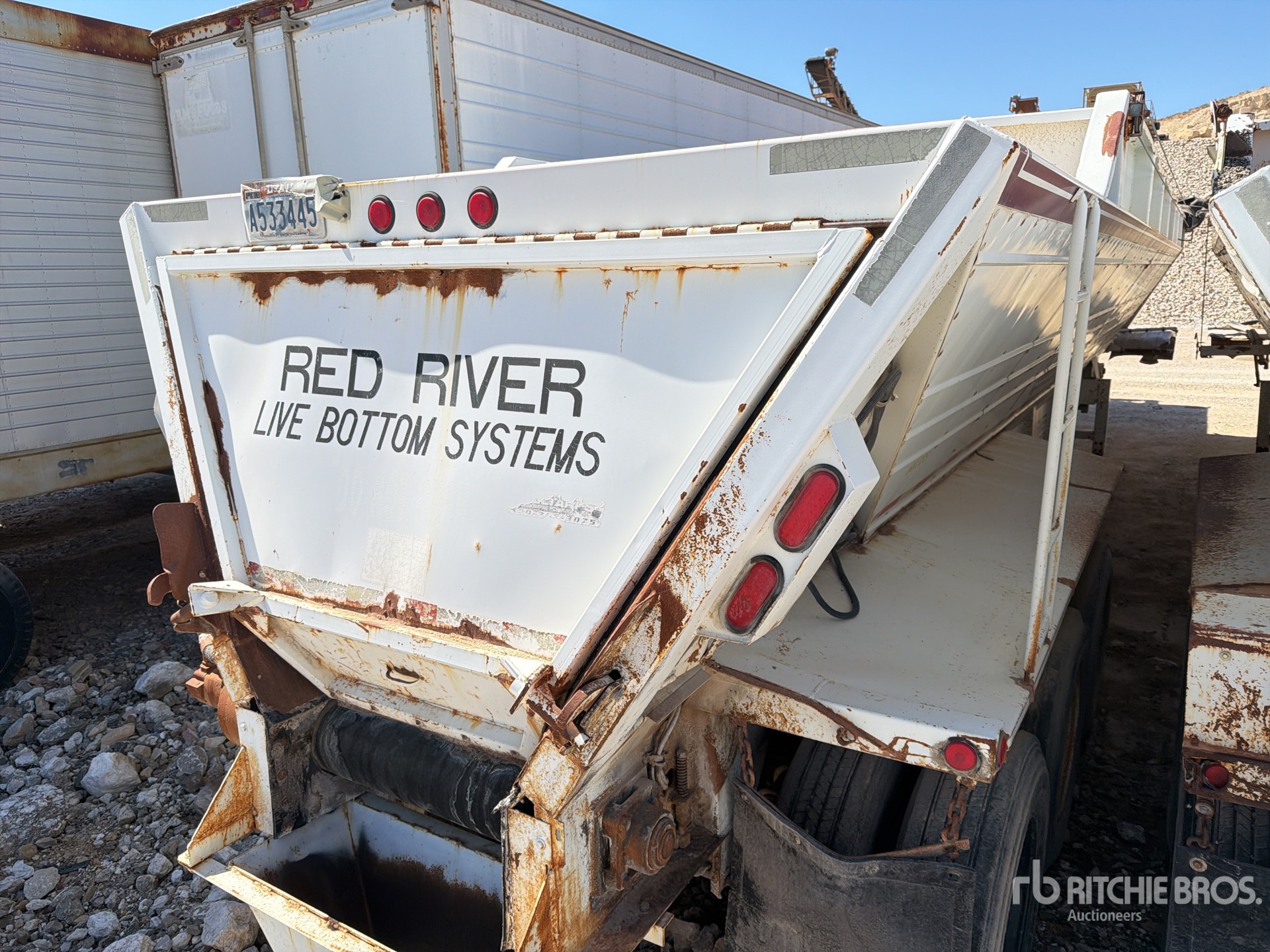 1997 Red River LB339