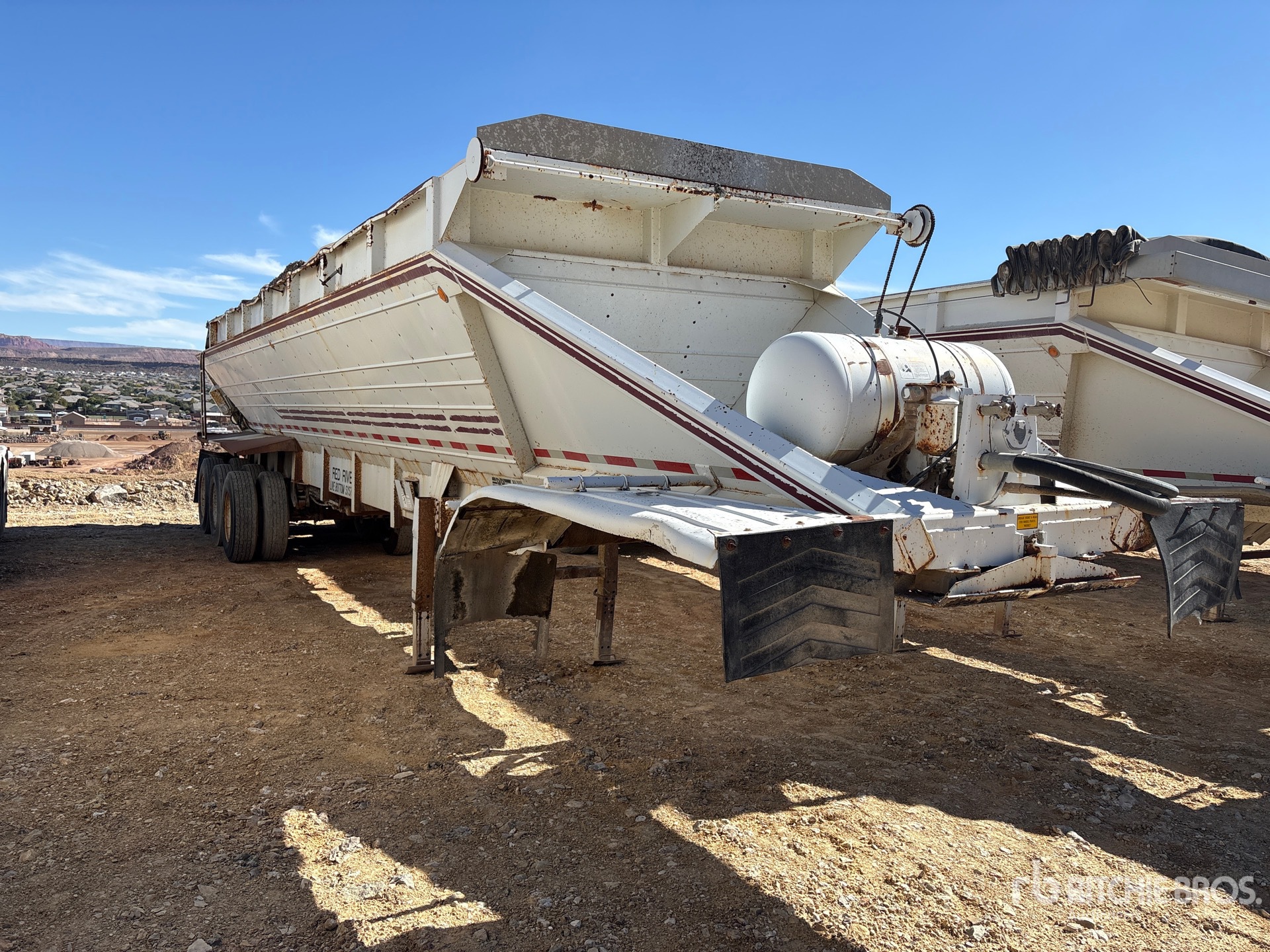 1996 Red River 44 ft Tri/A