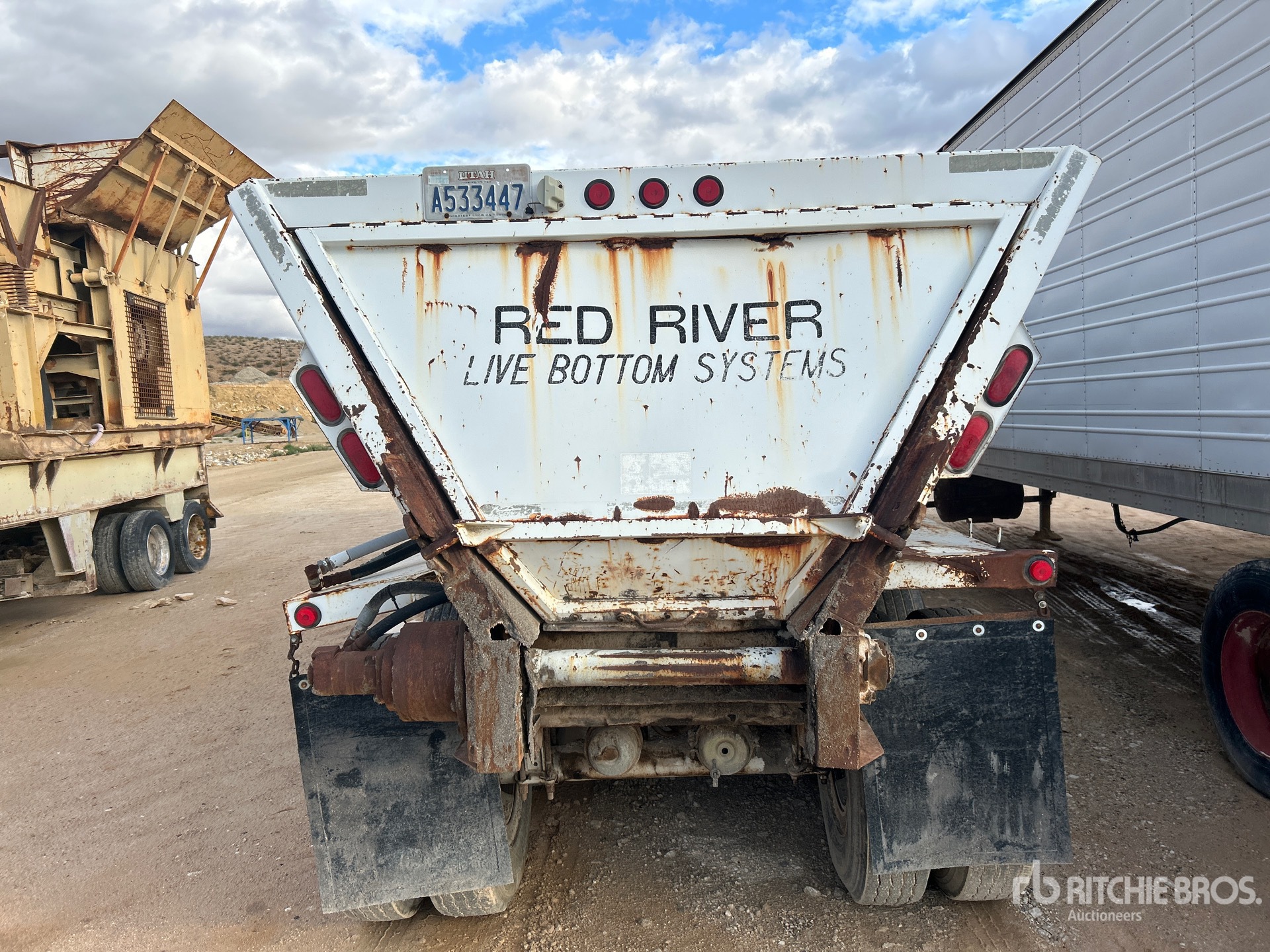 1996 Red River LB339