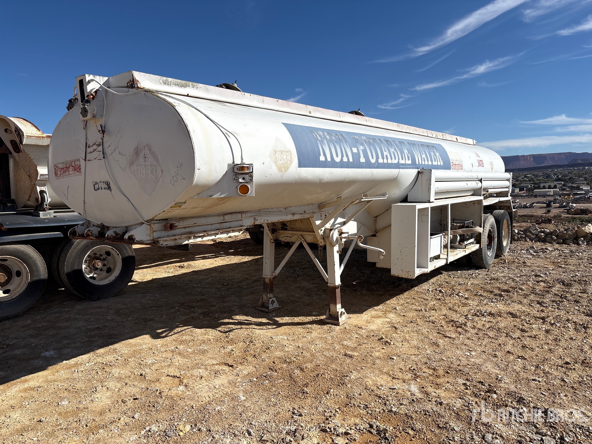1966 Heil 5000 gal T/A