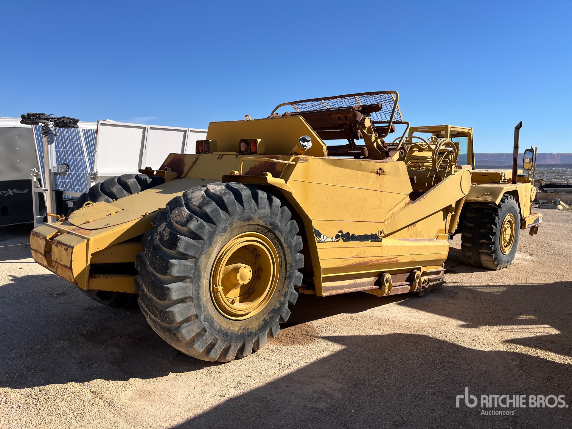 1990 Caterpillar 613C