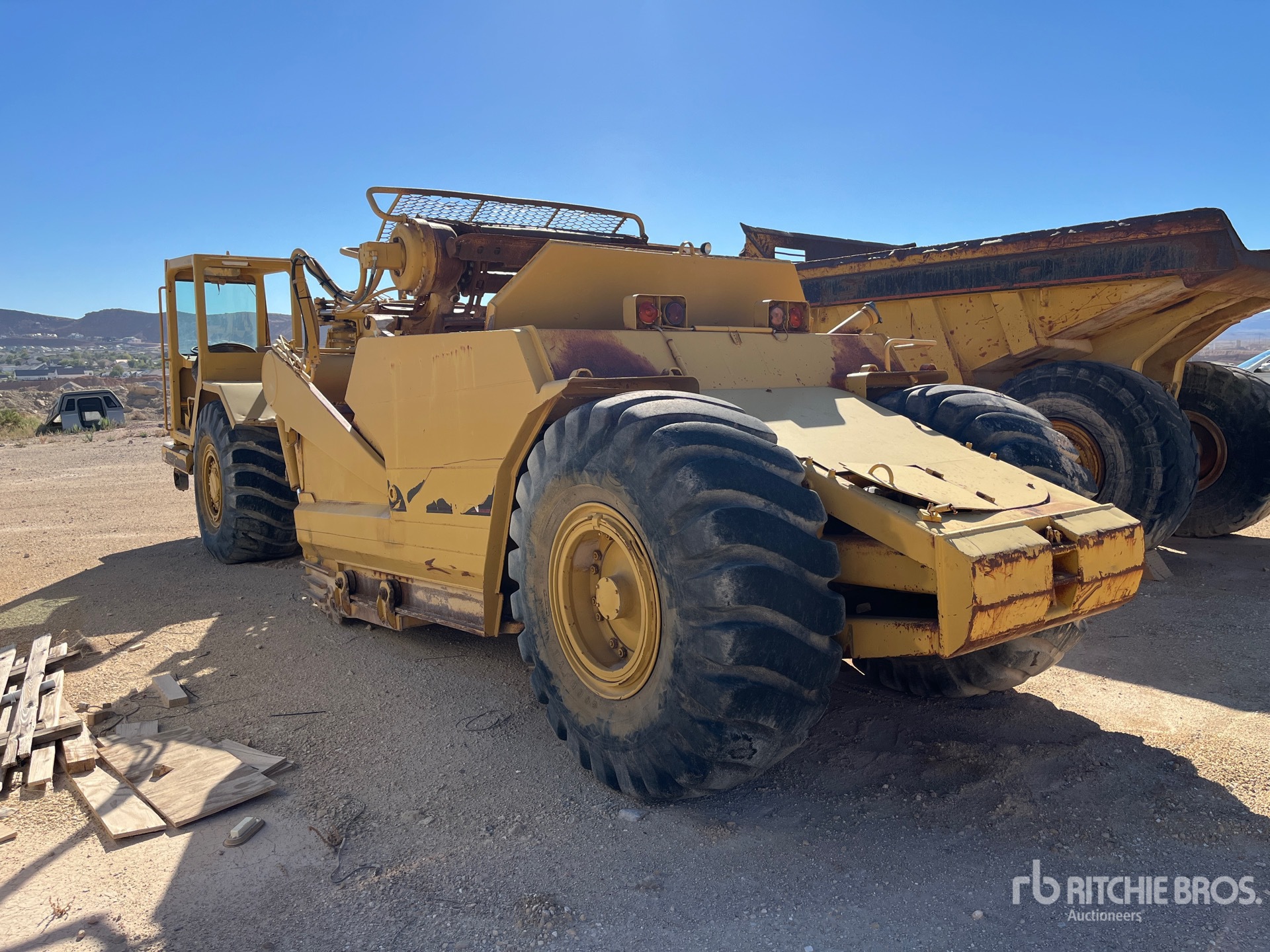 1990 Caterpillar 613C