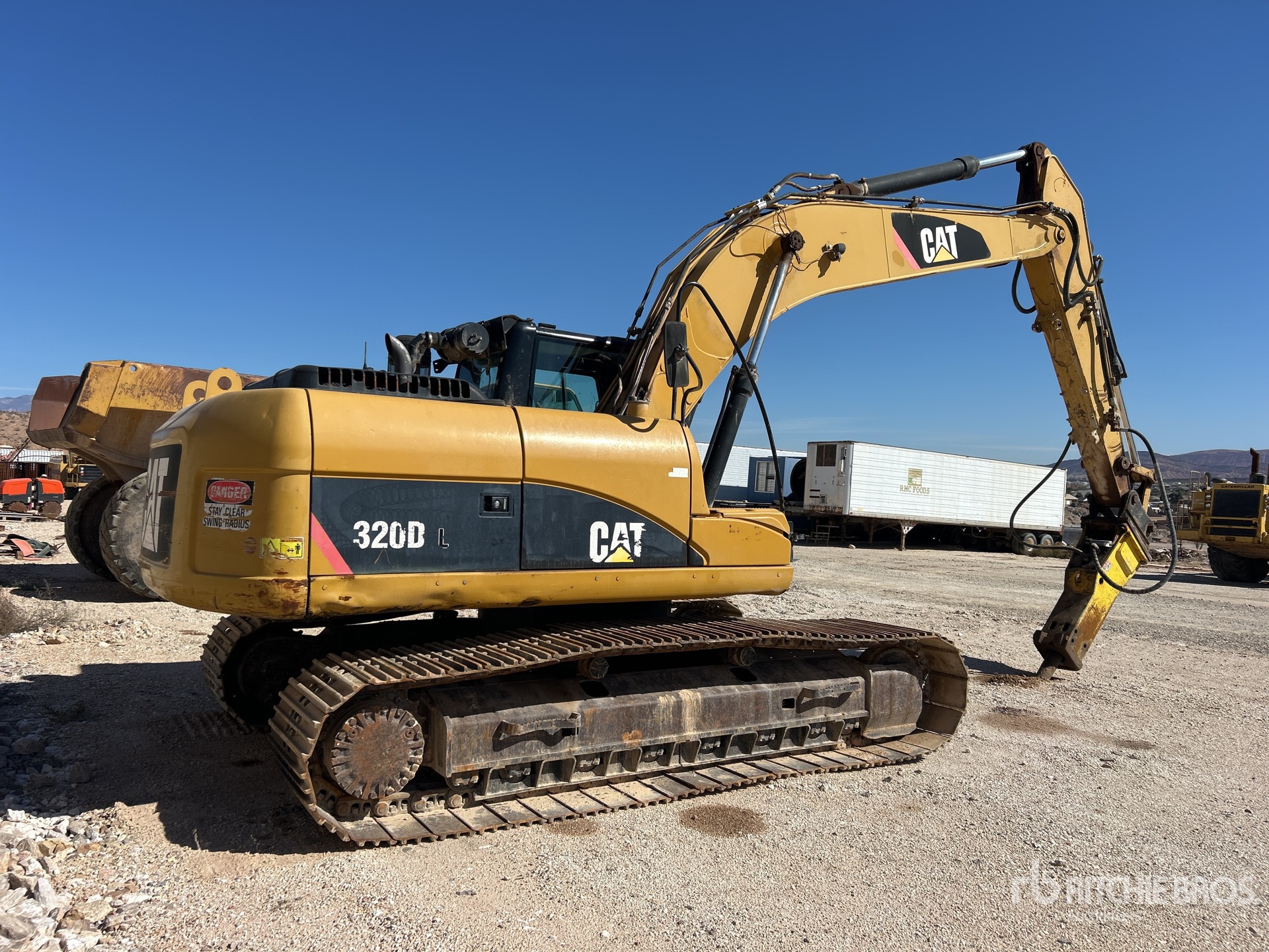2011 Caterpillar 320D L
