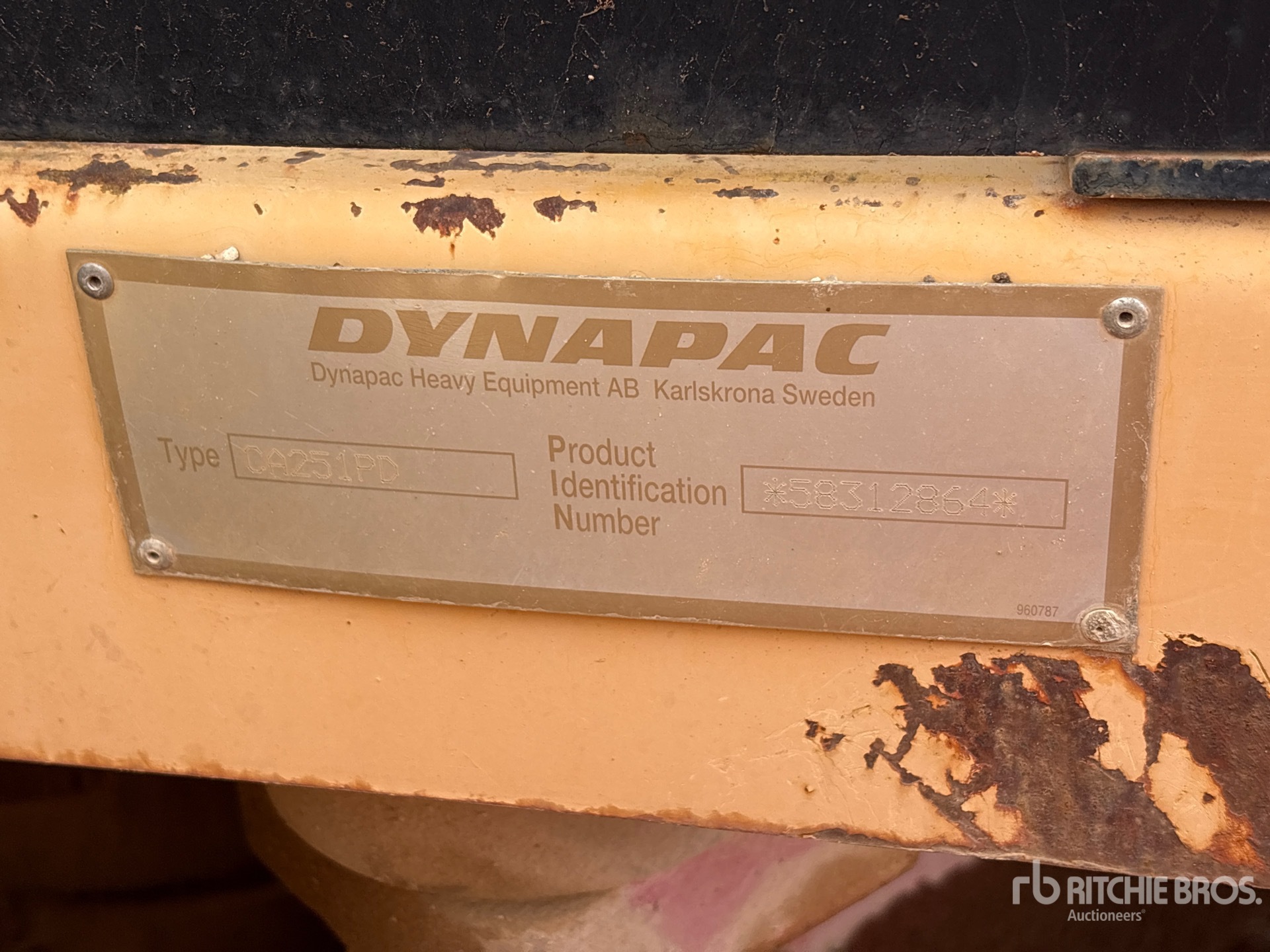 1996 Dynapac CA251PD
