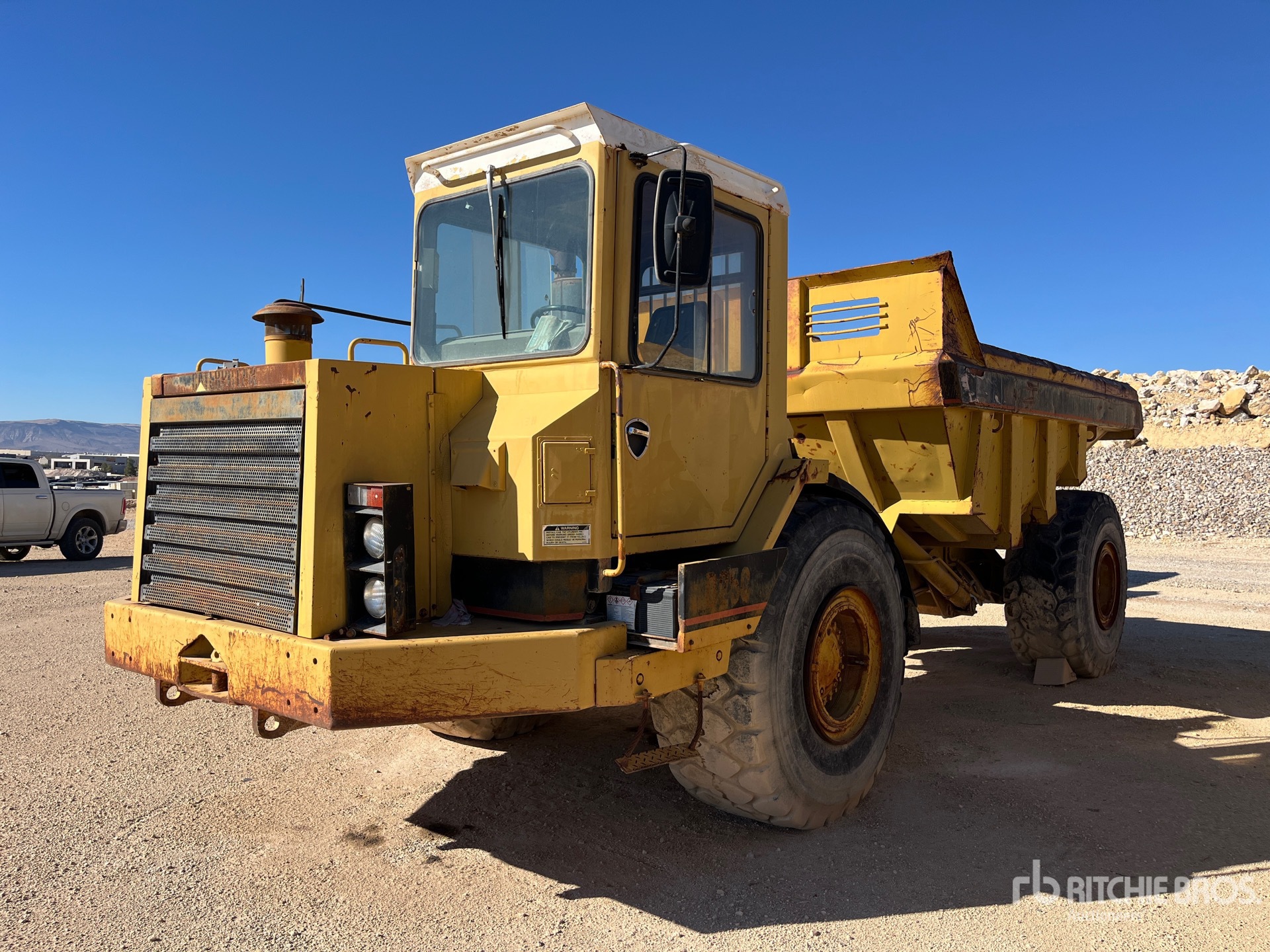 Photo of 1988 Caterpillar D25C