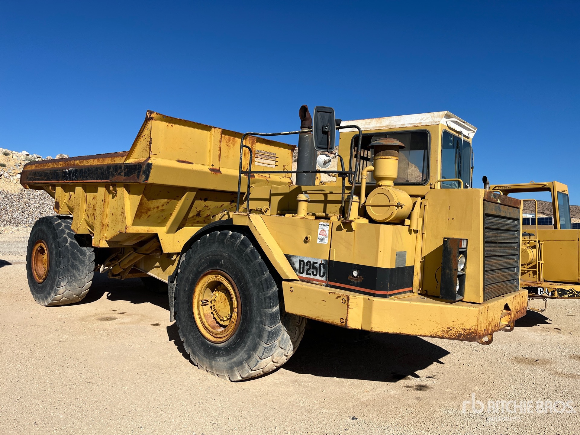 1988 Caterpillar D25C