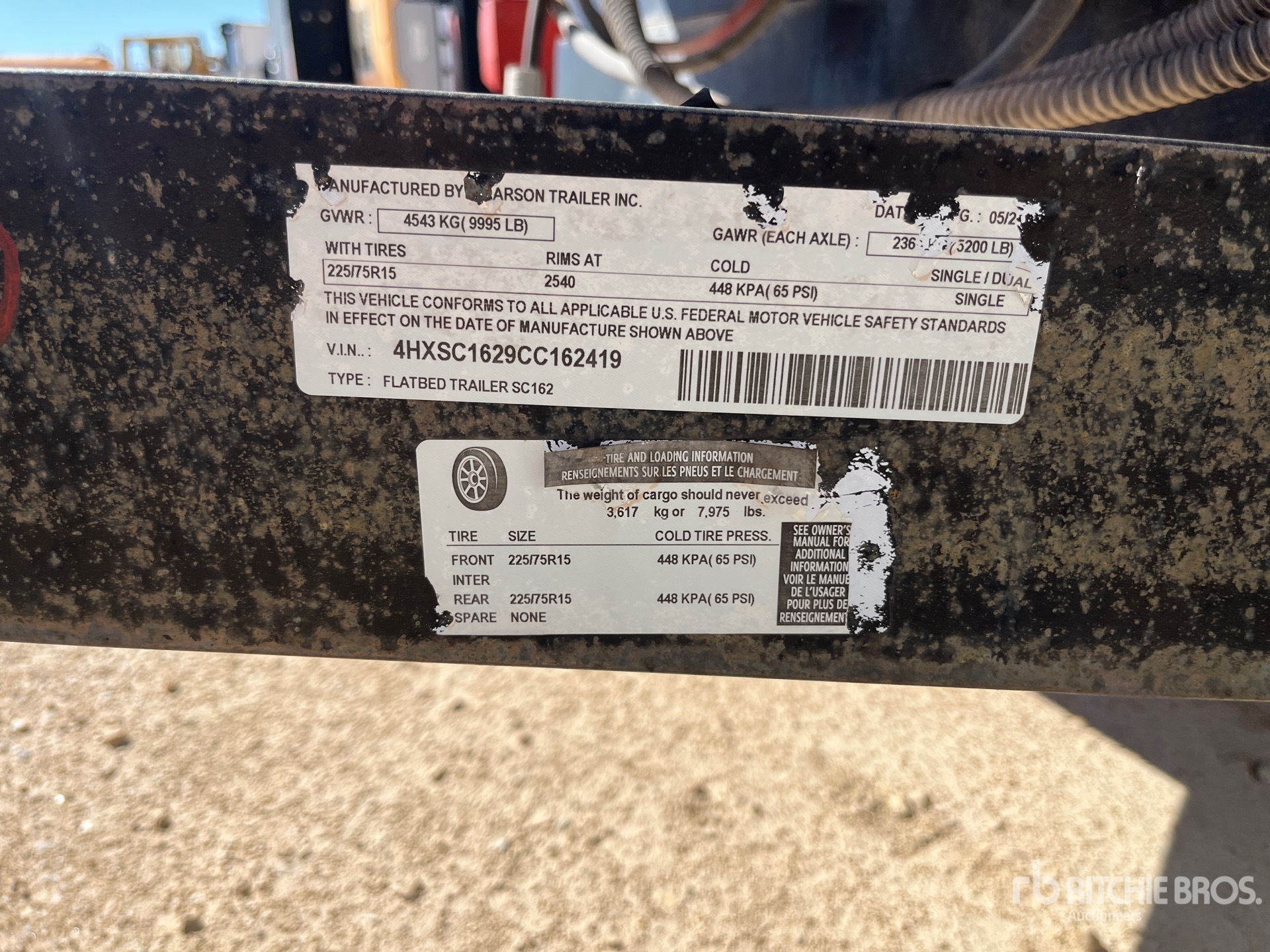 2012 Larson T/A DRAWBAR SOLAR TRAILER
