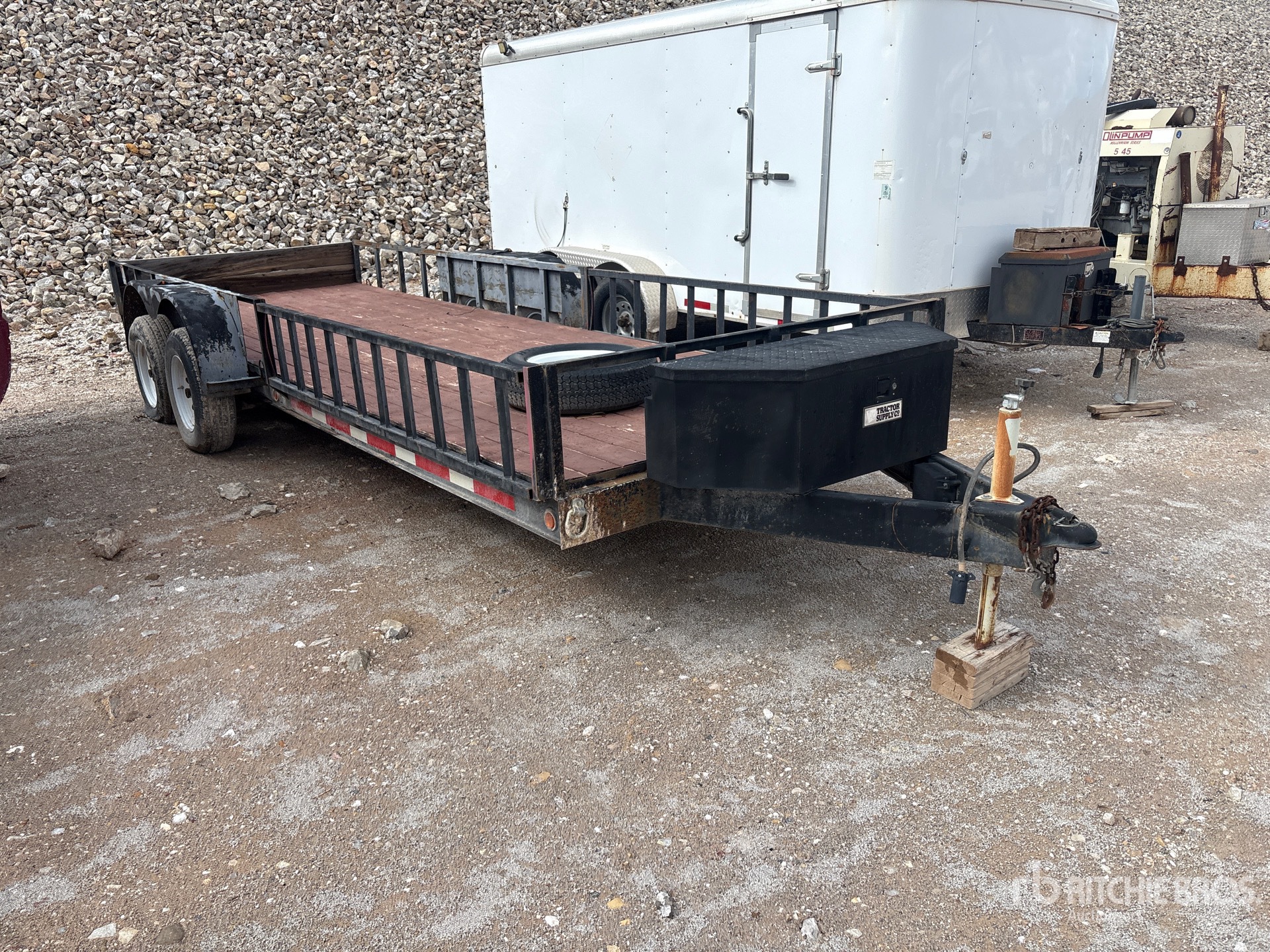 2016 Pace 20 ft T/A