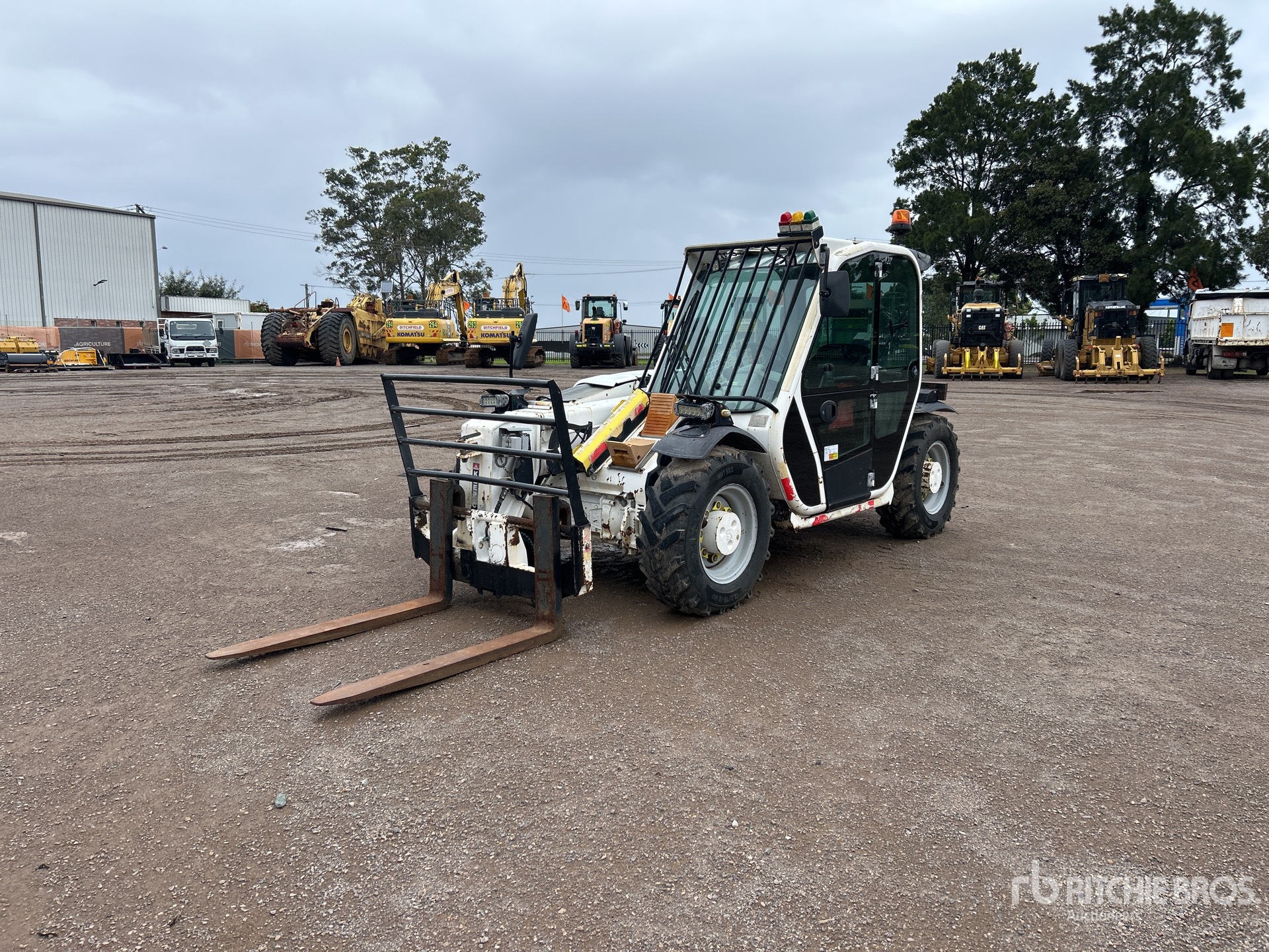 2015 Merlo P25.6