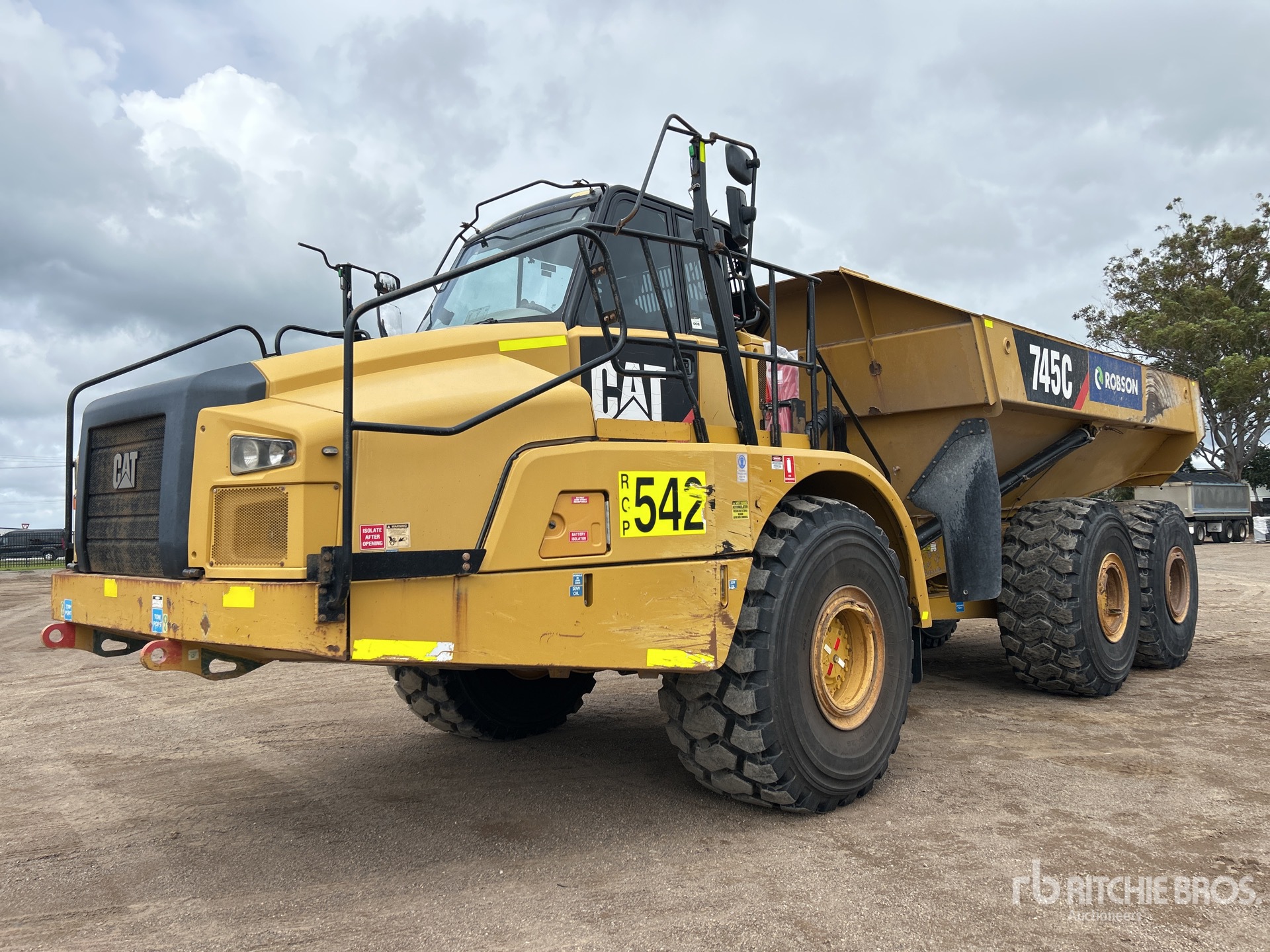 Photo of 2015 Caterpillar 745C