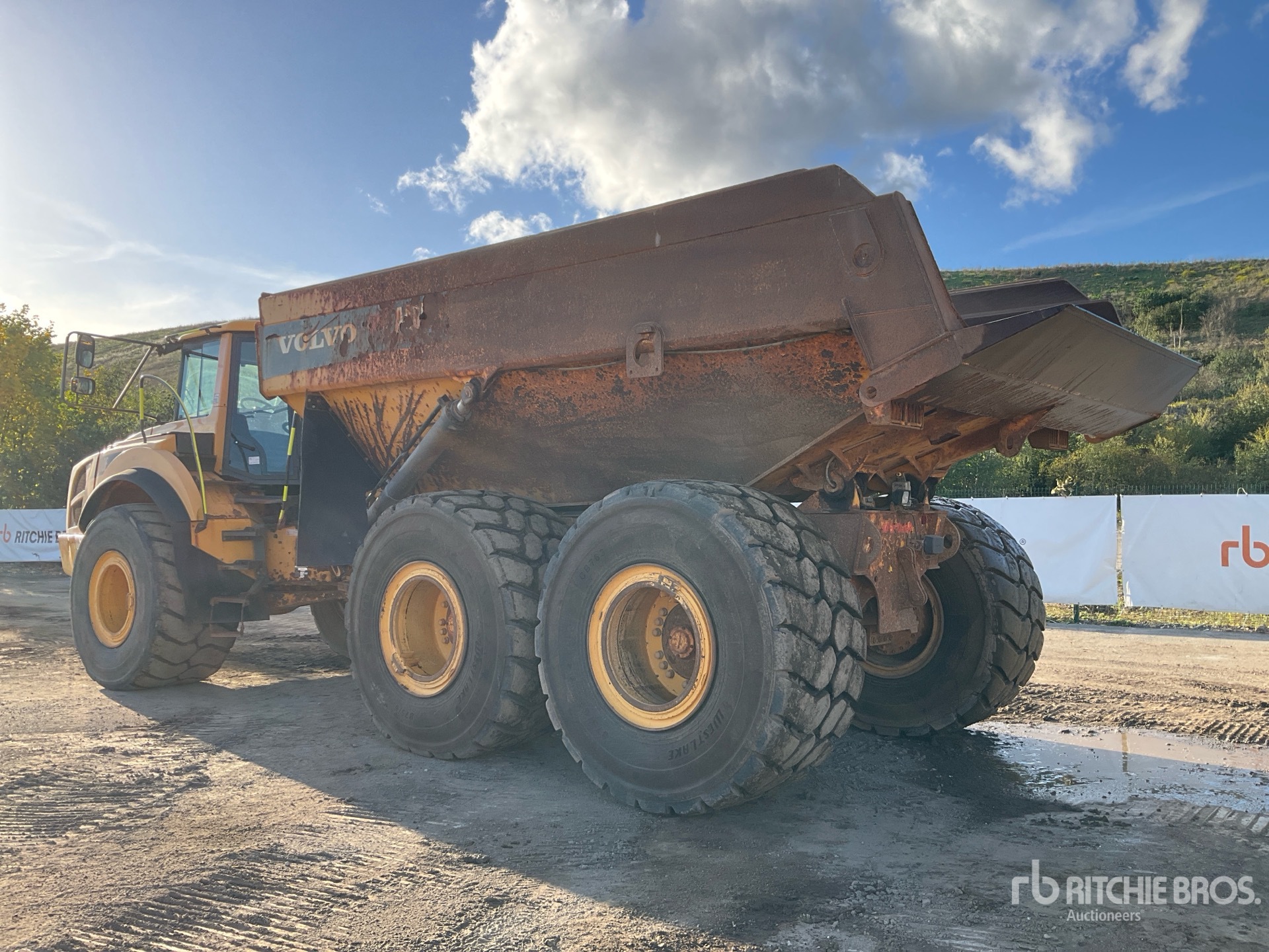 2011 Volvo A40F