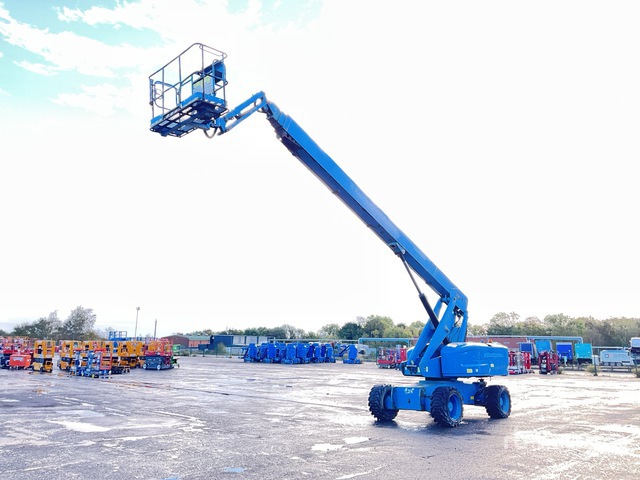 2014 Genie S-85 Telescopic Boom Lift