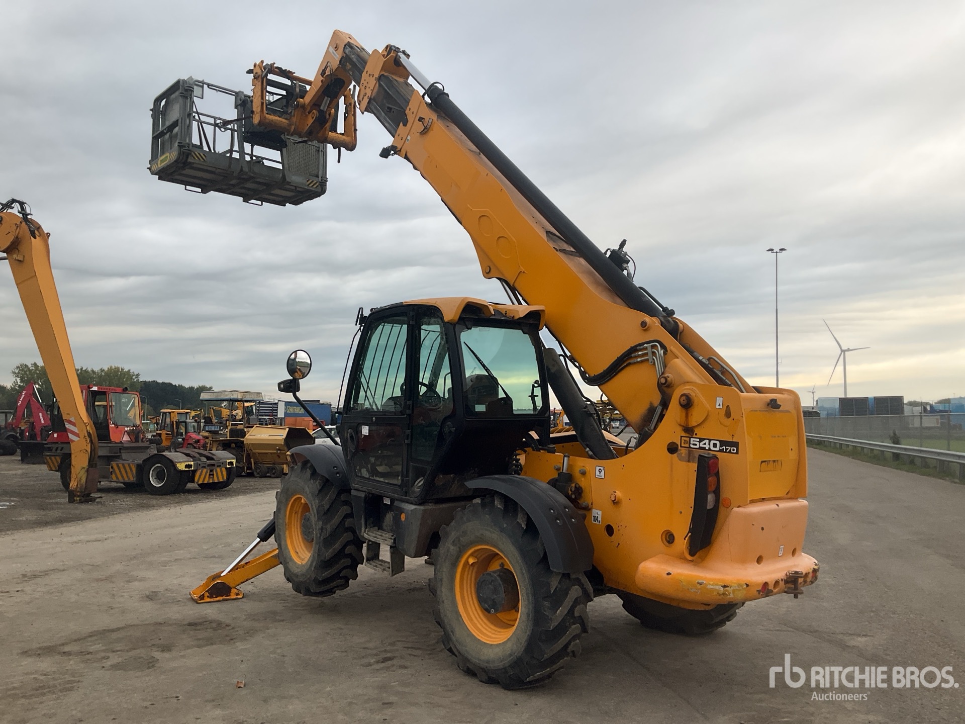2017 JCB 540P170