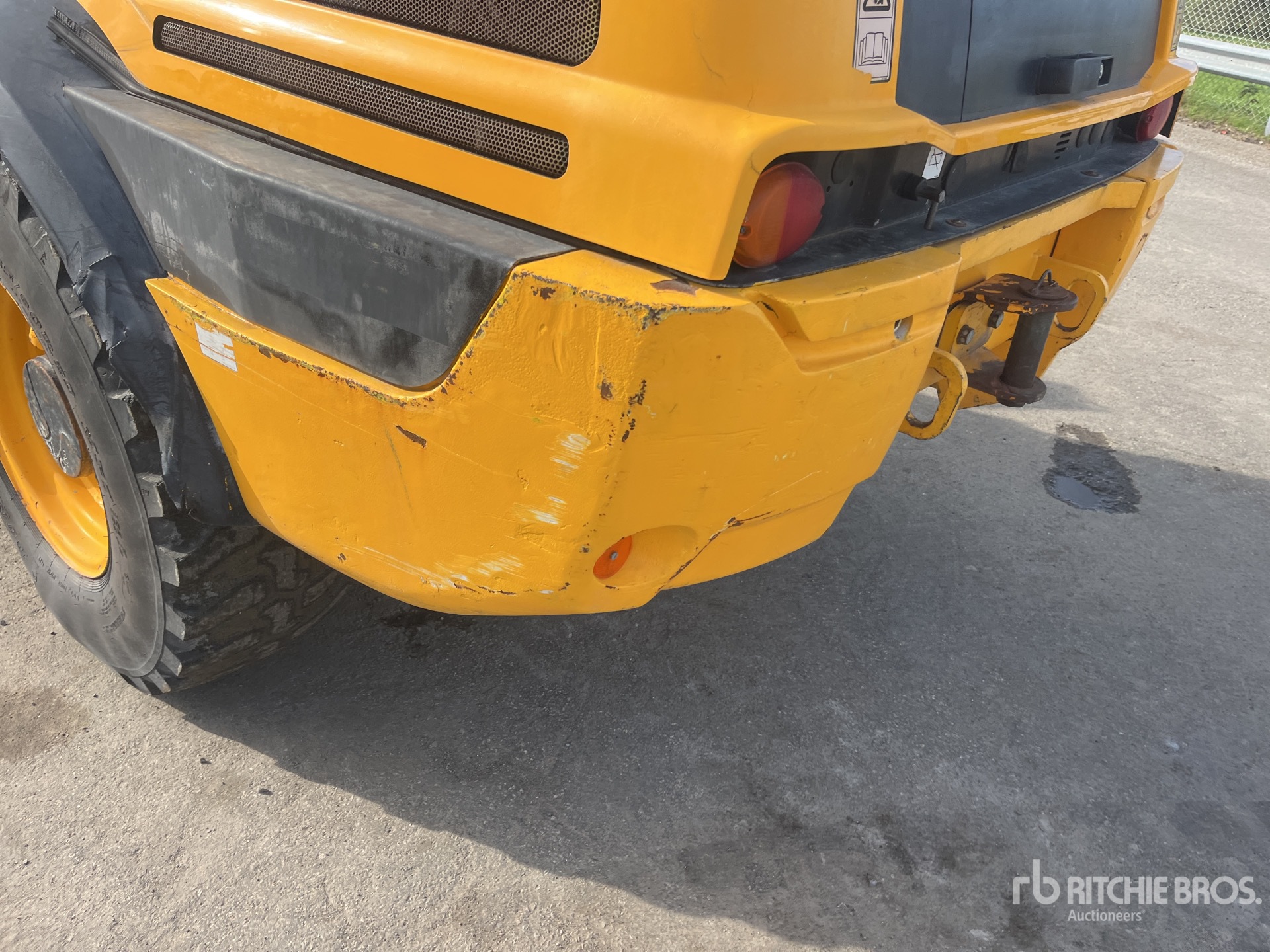 2016 JCB 409