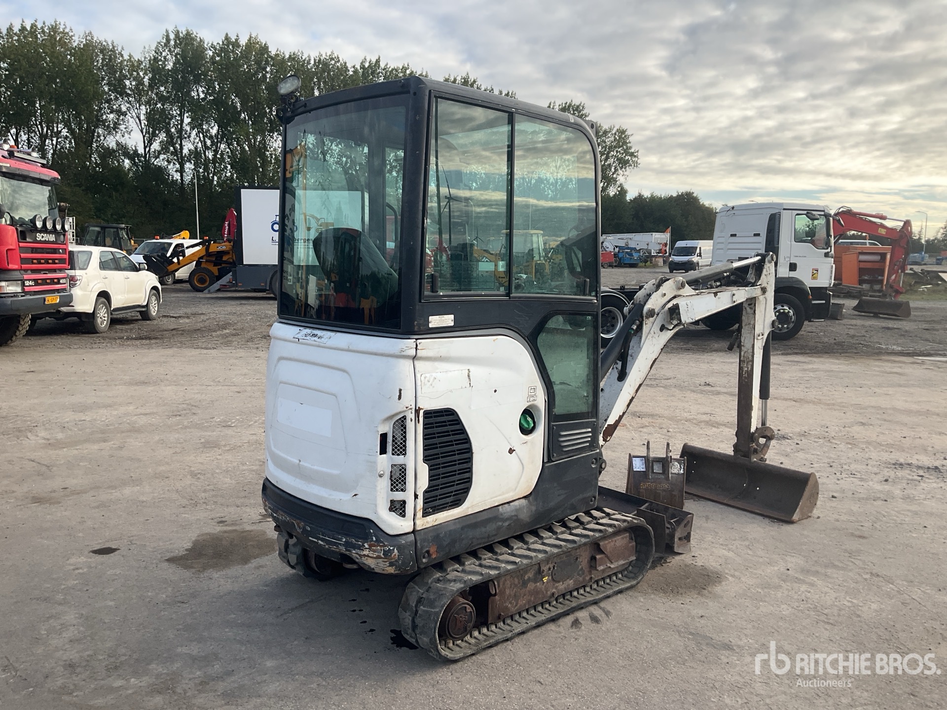 2019 Bobcat E19
