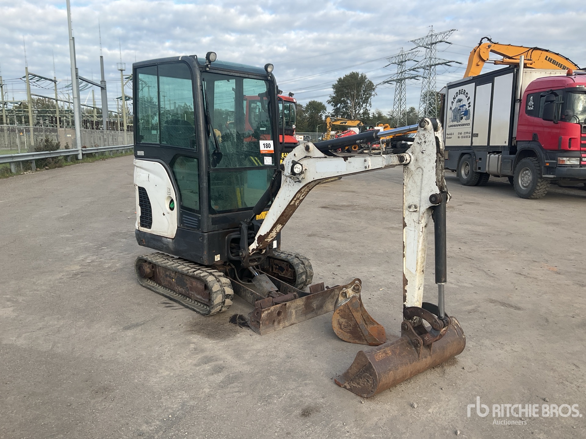 2019 Bobcat E19