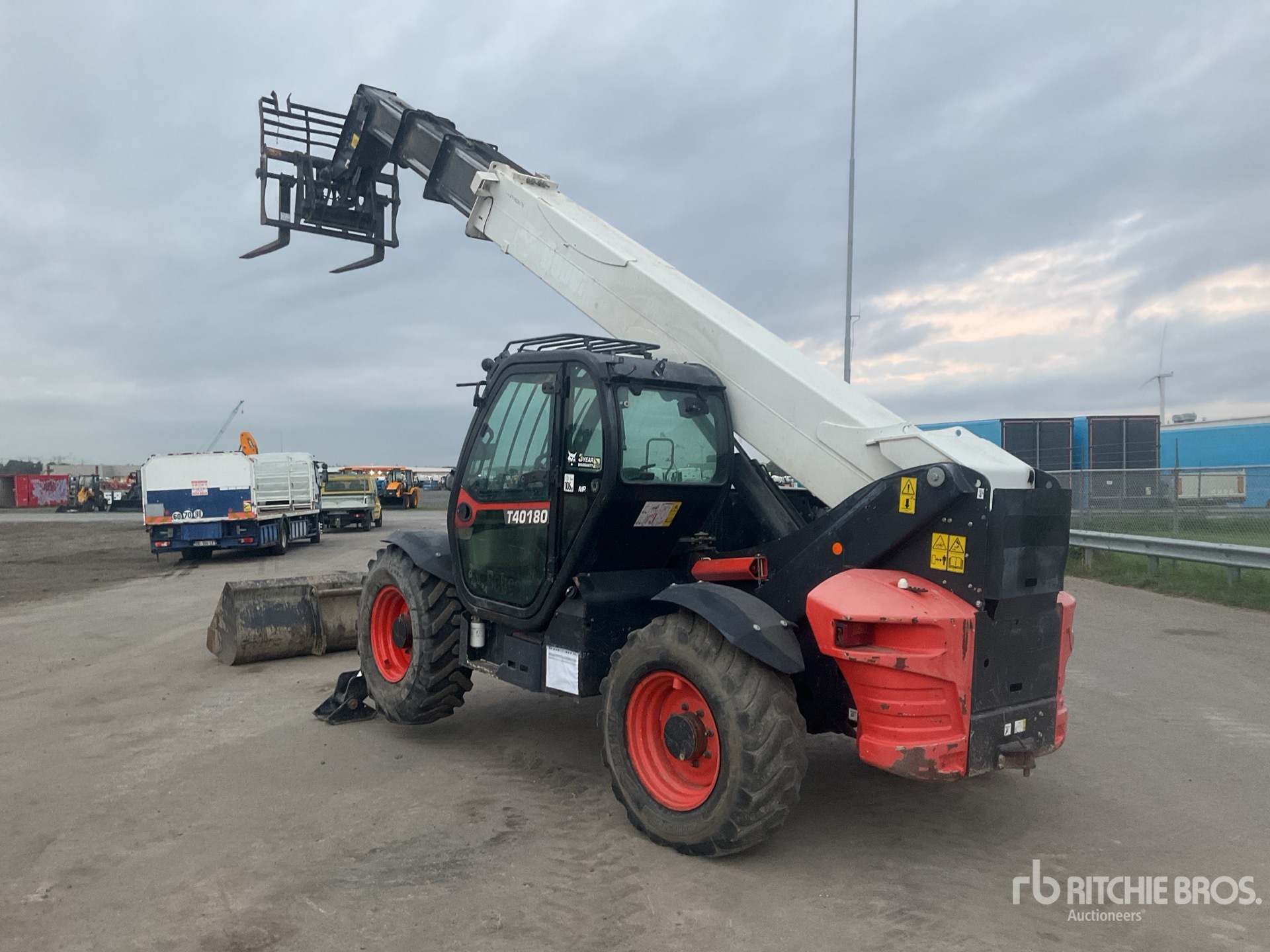 2017 Bobcat T40180