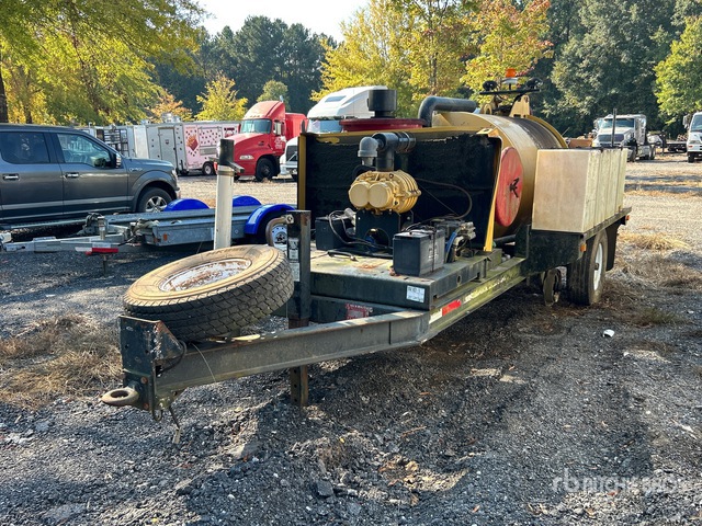 2013 Vac-Tron LP533DT Vacuum Excavation Unit