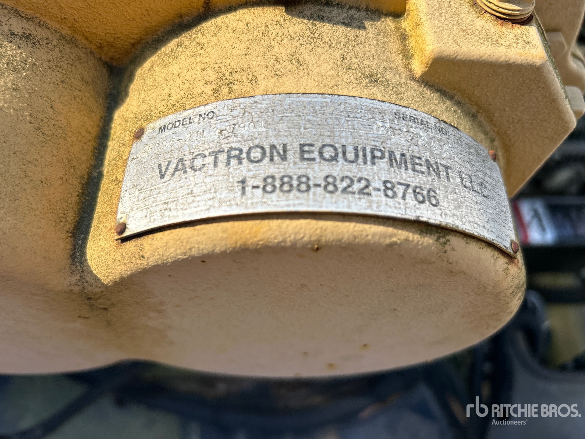 2013 Vac-Tron LP533DT