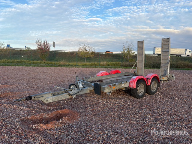 2012 Hubiere H212L 14CF Equipment Trailer