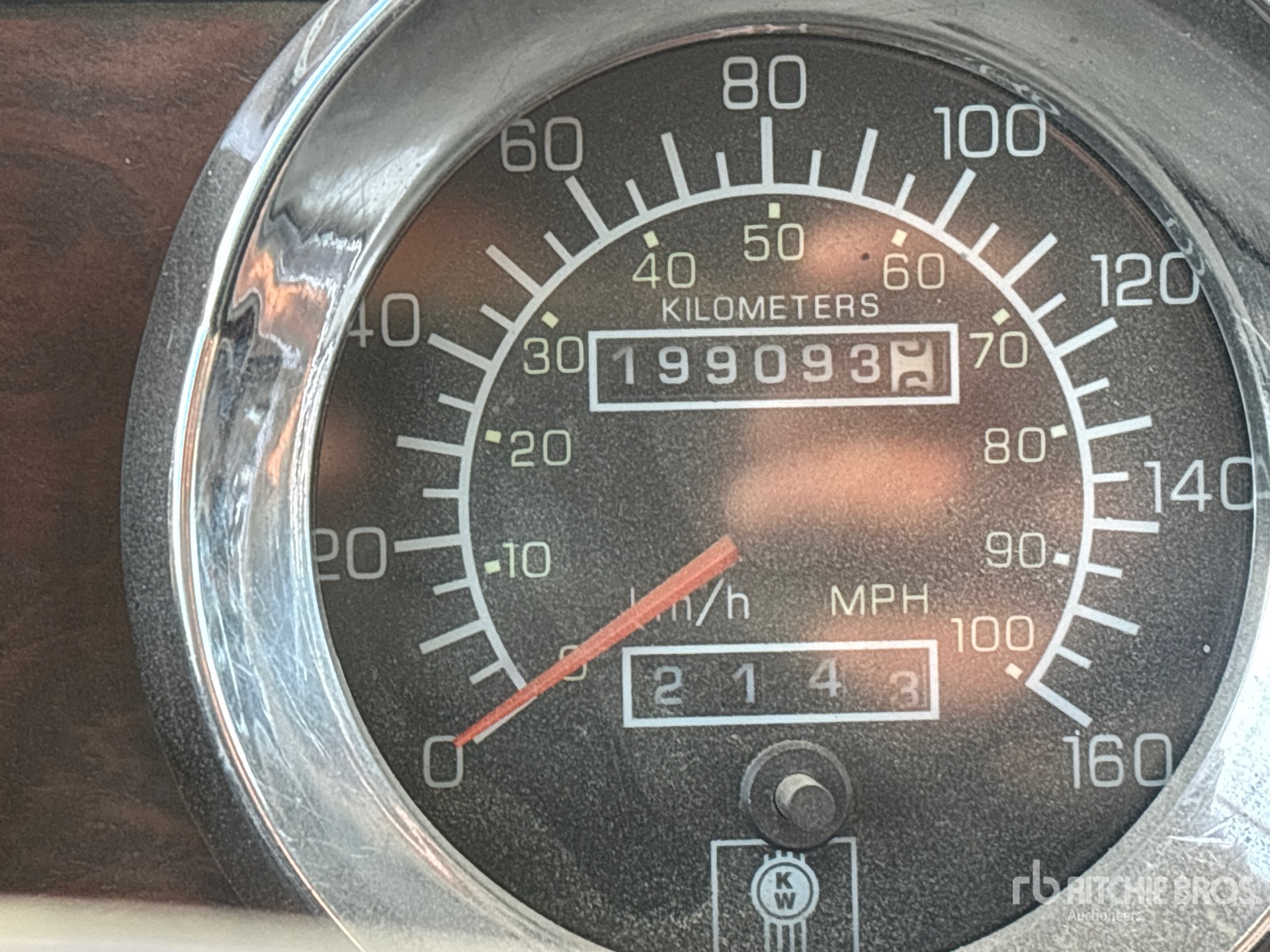 2002 Kenworth T800