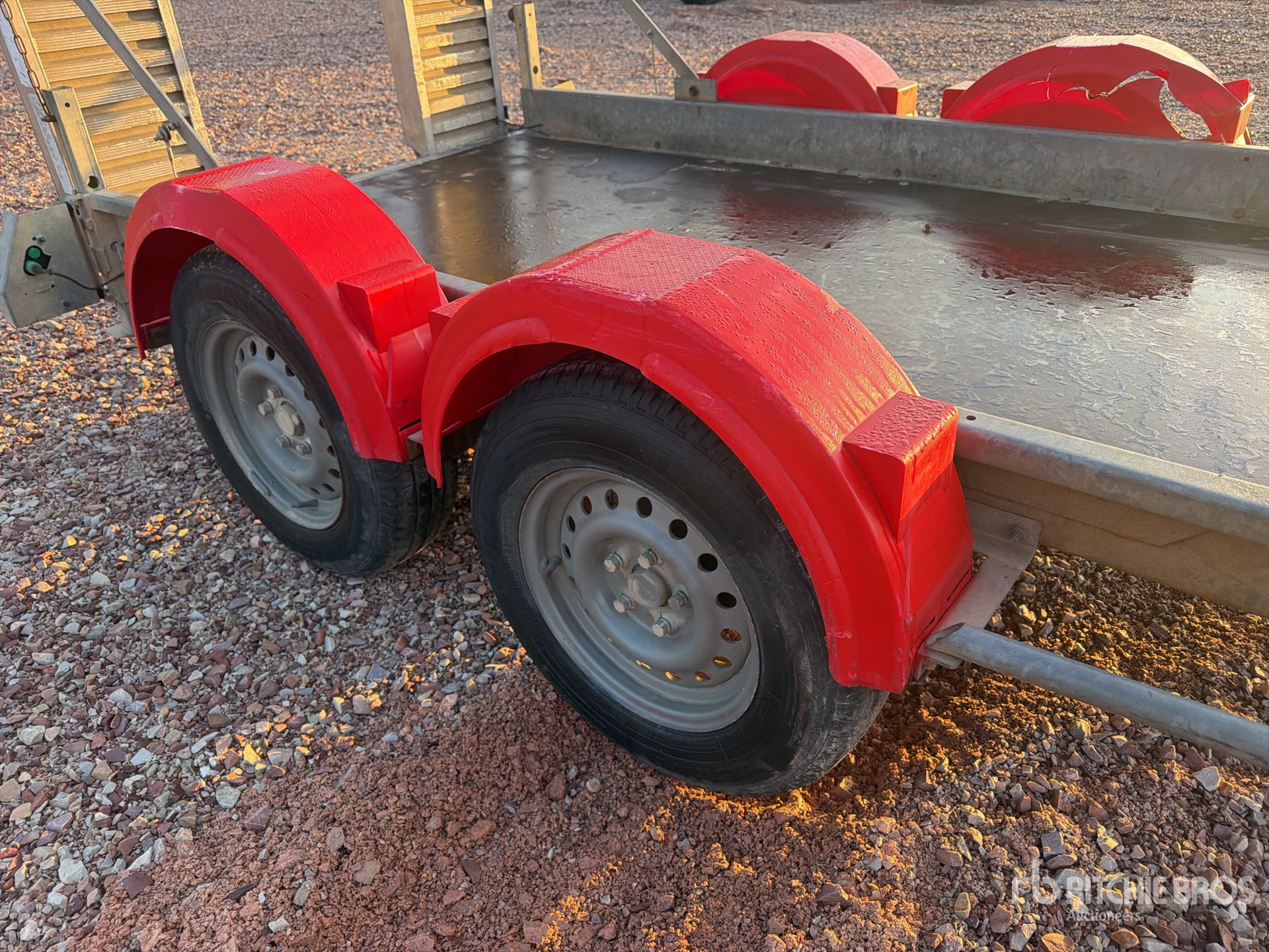 2009 Hubiere TPG252R