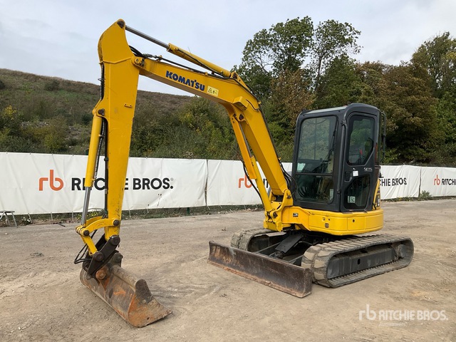 2005 Komatsu PC50MR-2 Mini Excavator: <6.6t
