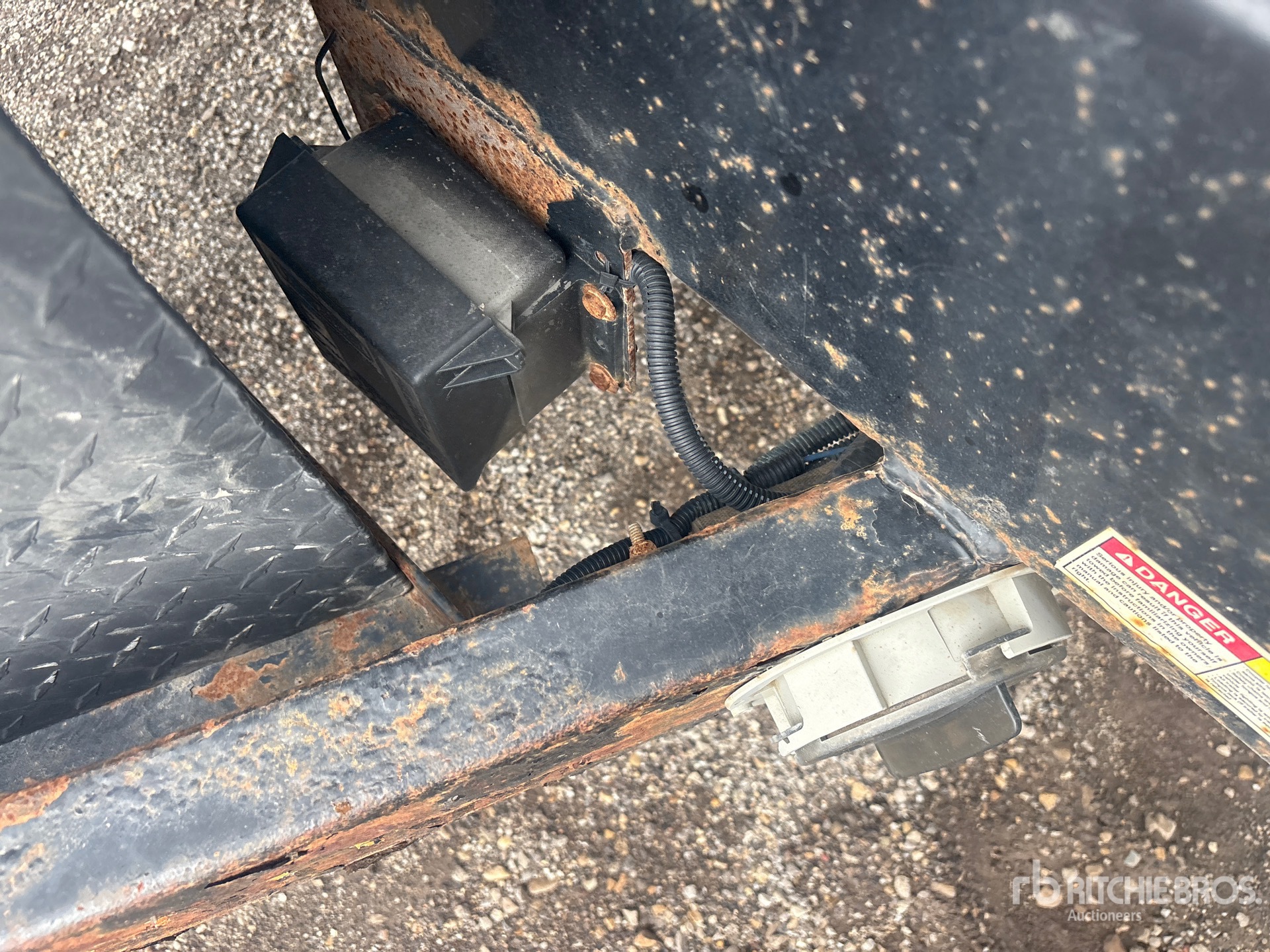 2020 Sure-Trac 5T10218TD02A-B-