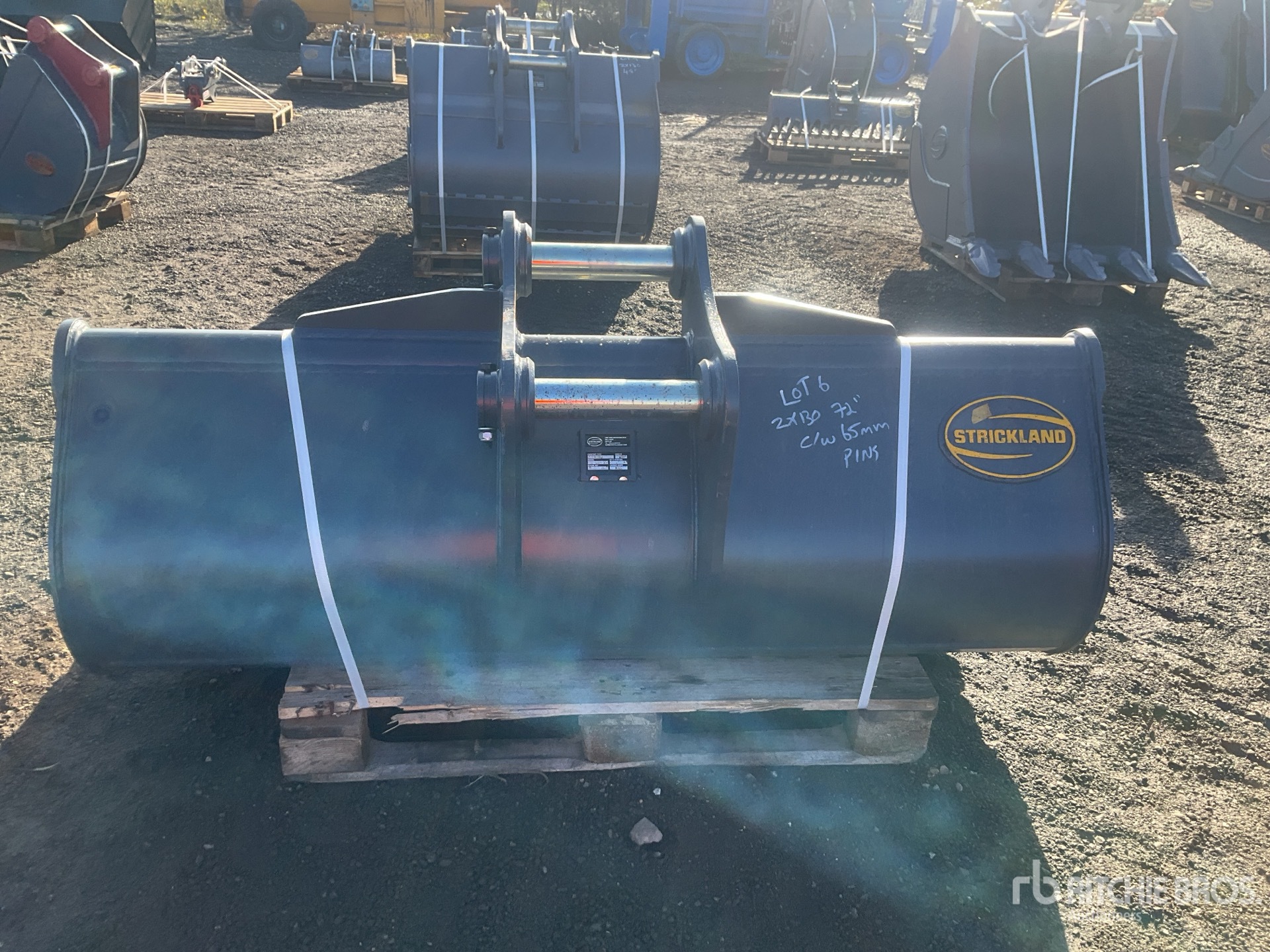 Strickland 1800 MM DITCHING - FITS HITACHI ...