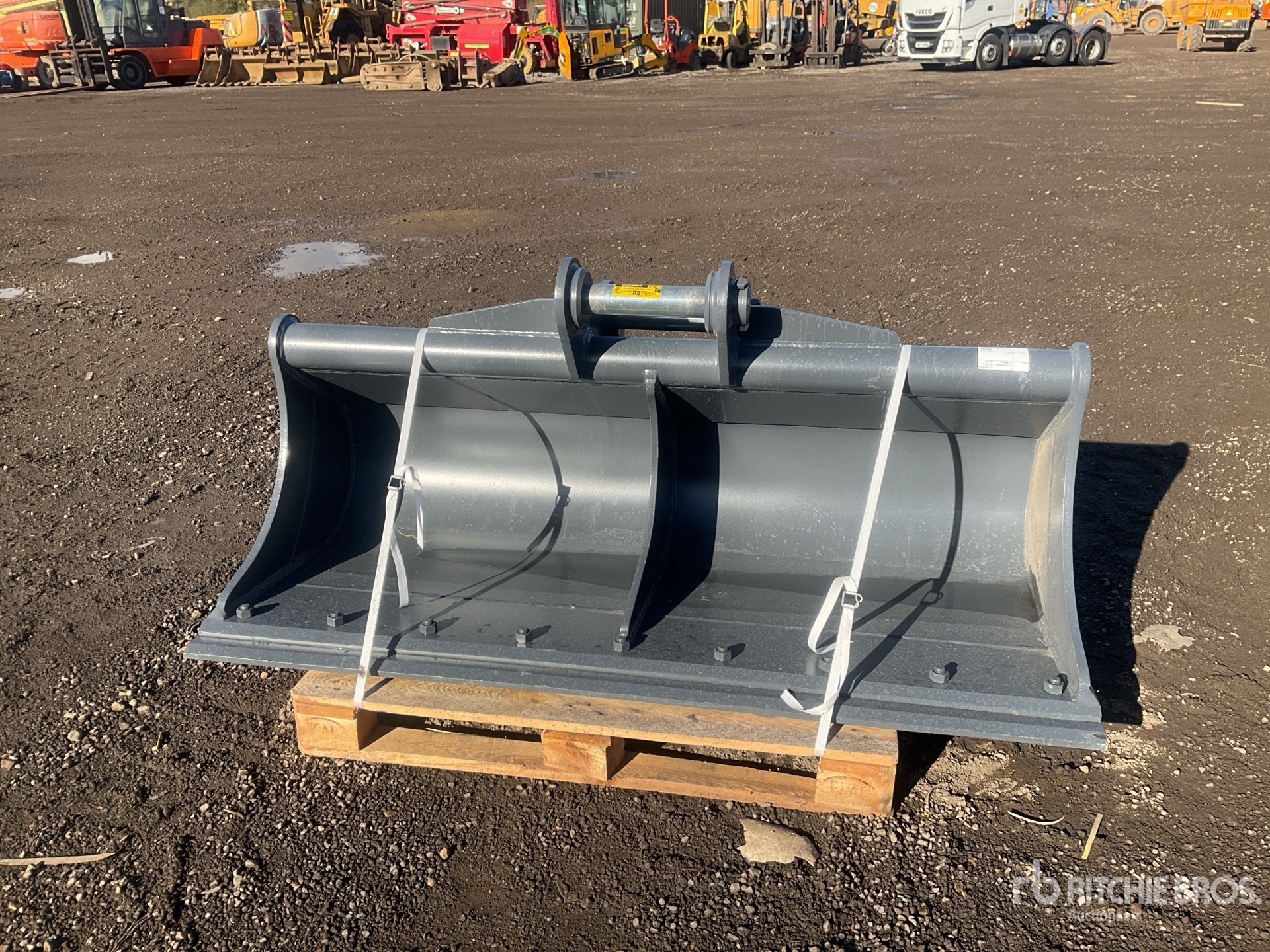 Strickland 1800 MM DITCHING - FITS HITACHI ...