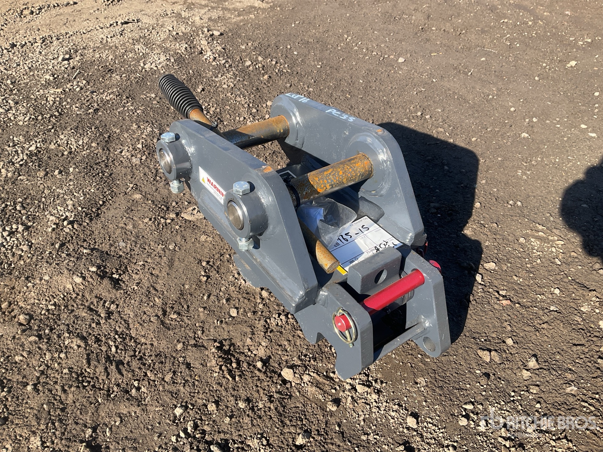 Strickland - FITS KOMATSU PC30/35 (UNUSED)