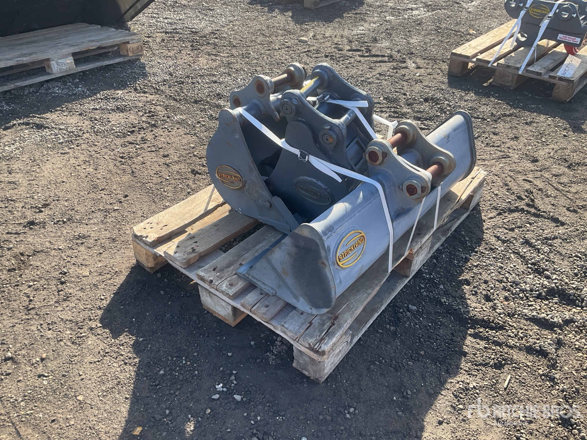 Strickland QUANTITY OF (3) - FITS KOBELCO  ...