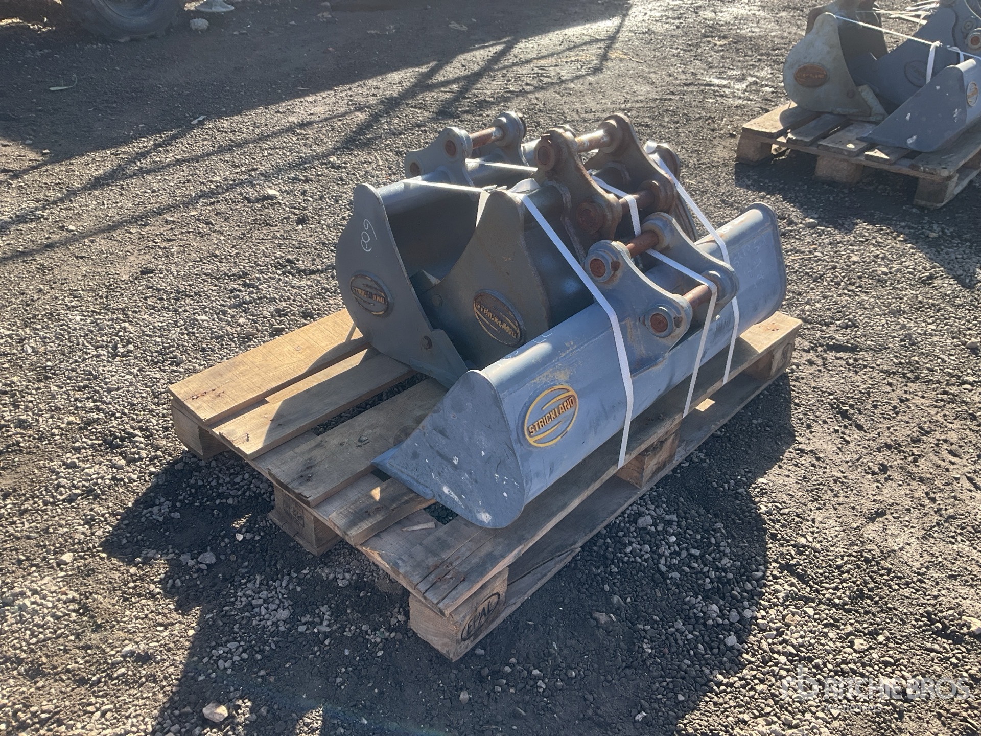 Strickland QUANTITY OF (3) - FITS KOBELCO  ...