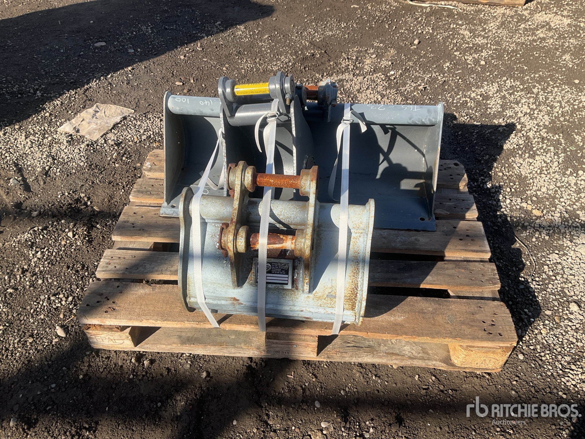 Strickland QUANTITY OF (3) - FITS KOBELCO  ...