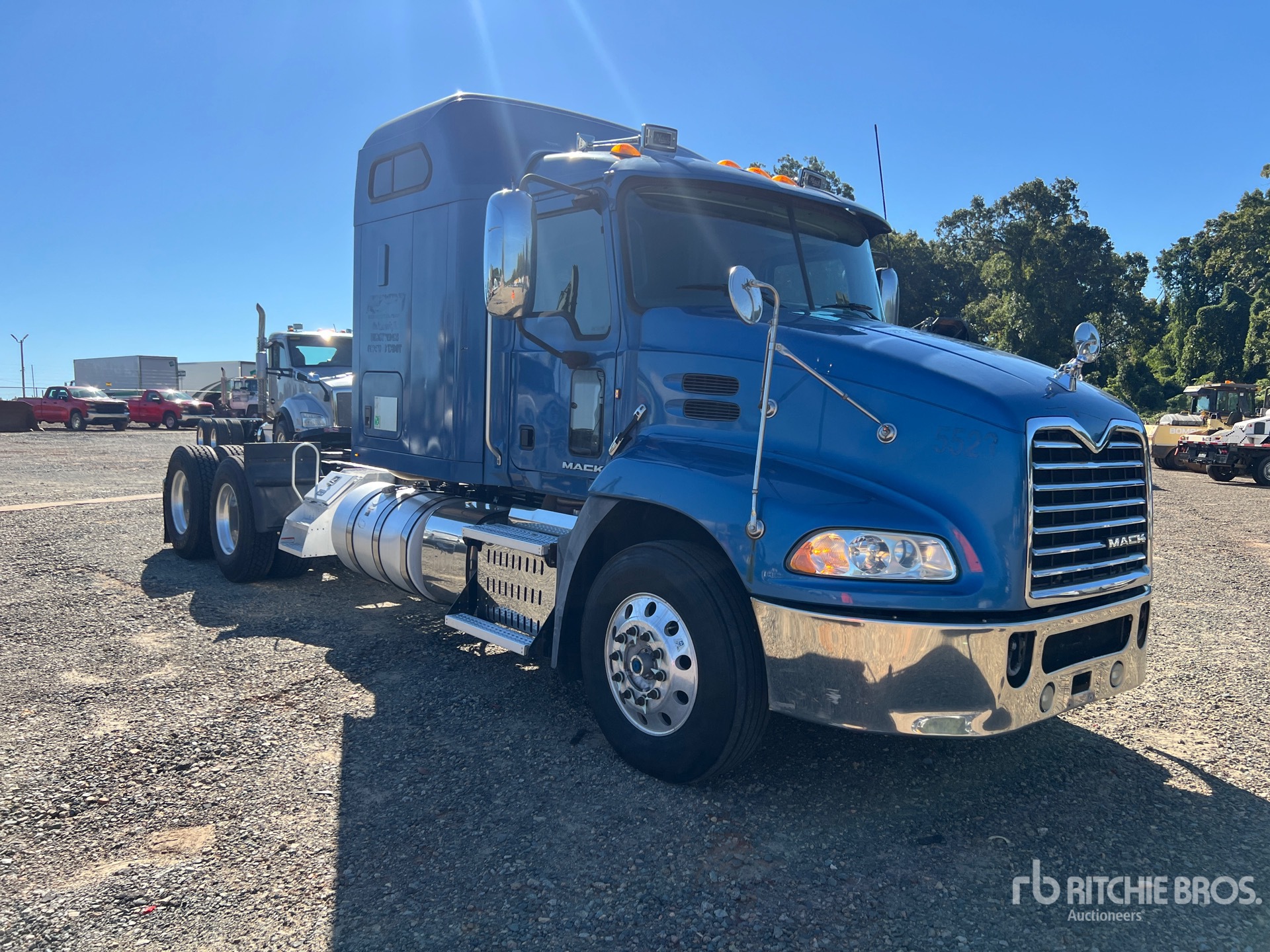 2016 Mack CXU613