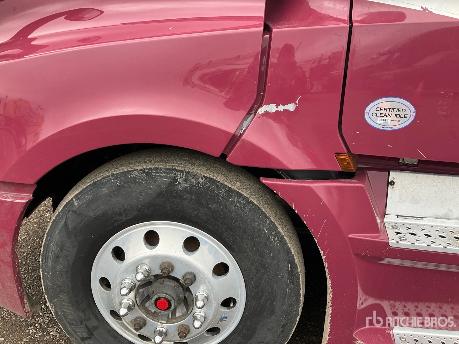 2019 Freightliner CASCADIA 126