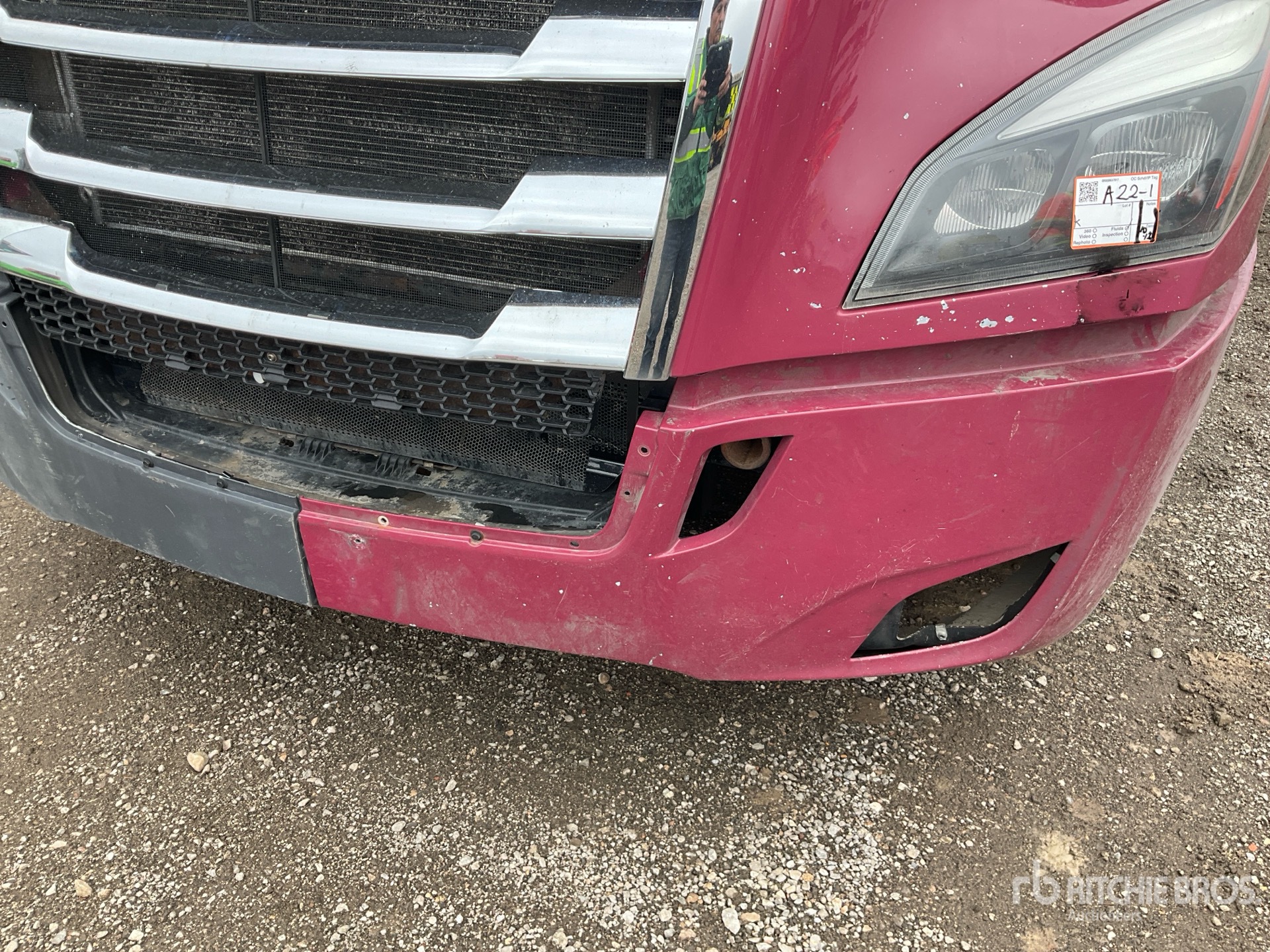 2019 Freightliner CASCADIA 126