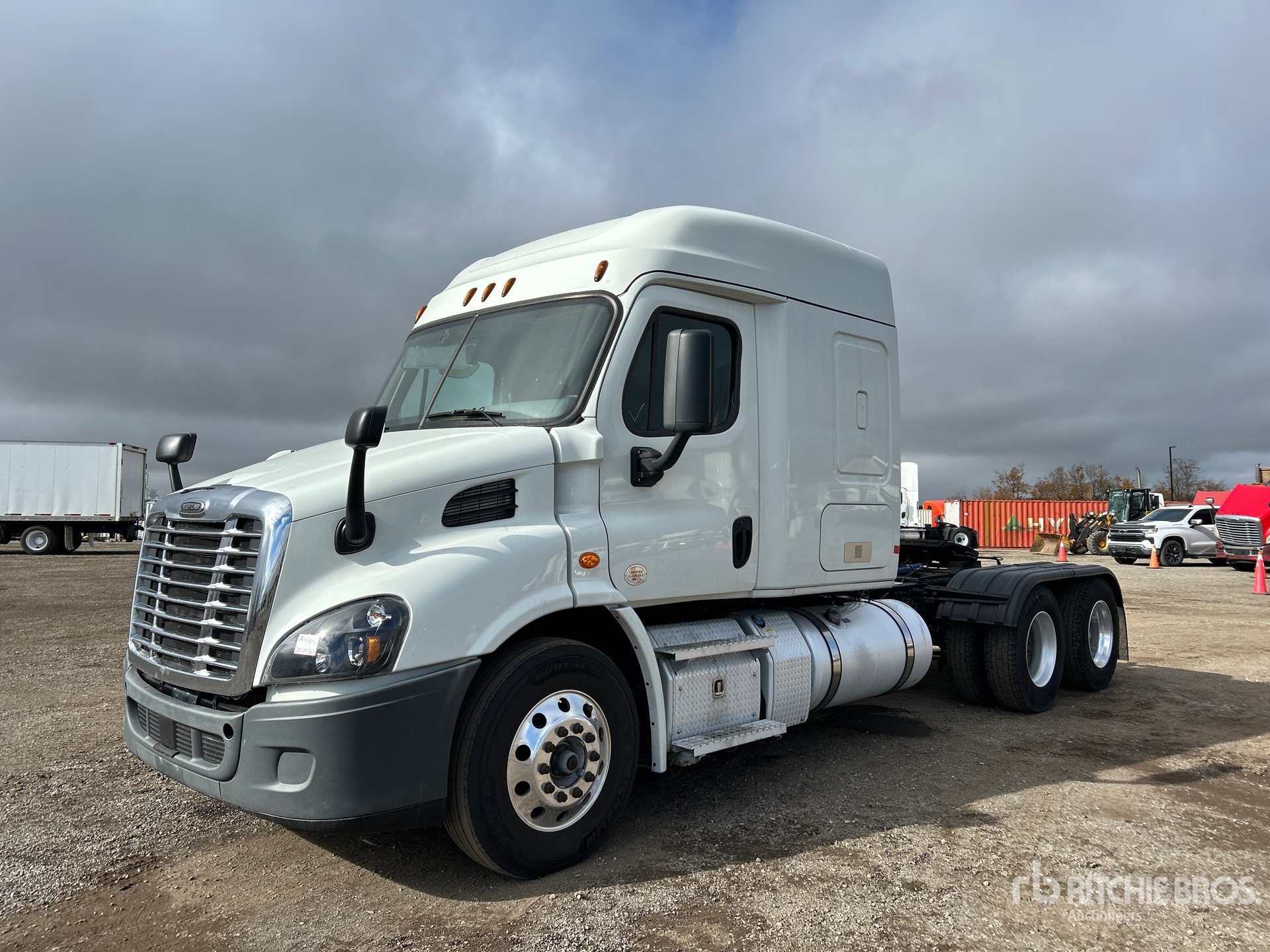 2020 Freightliner CASCADIA 113