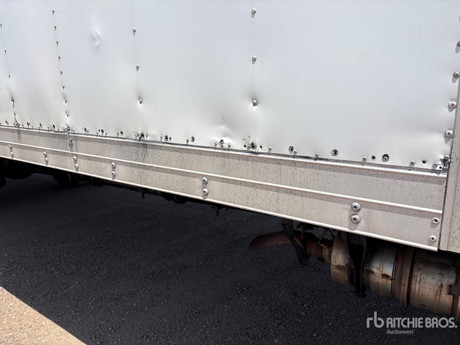 2018 International DURASTAR 4300