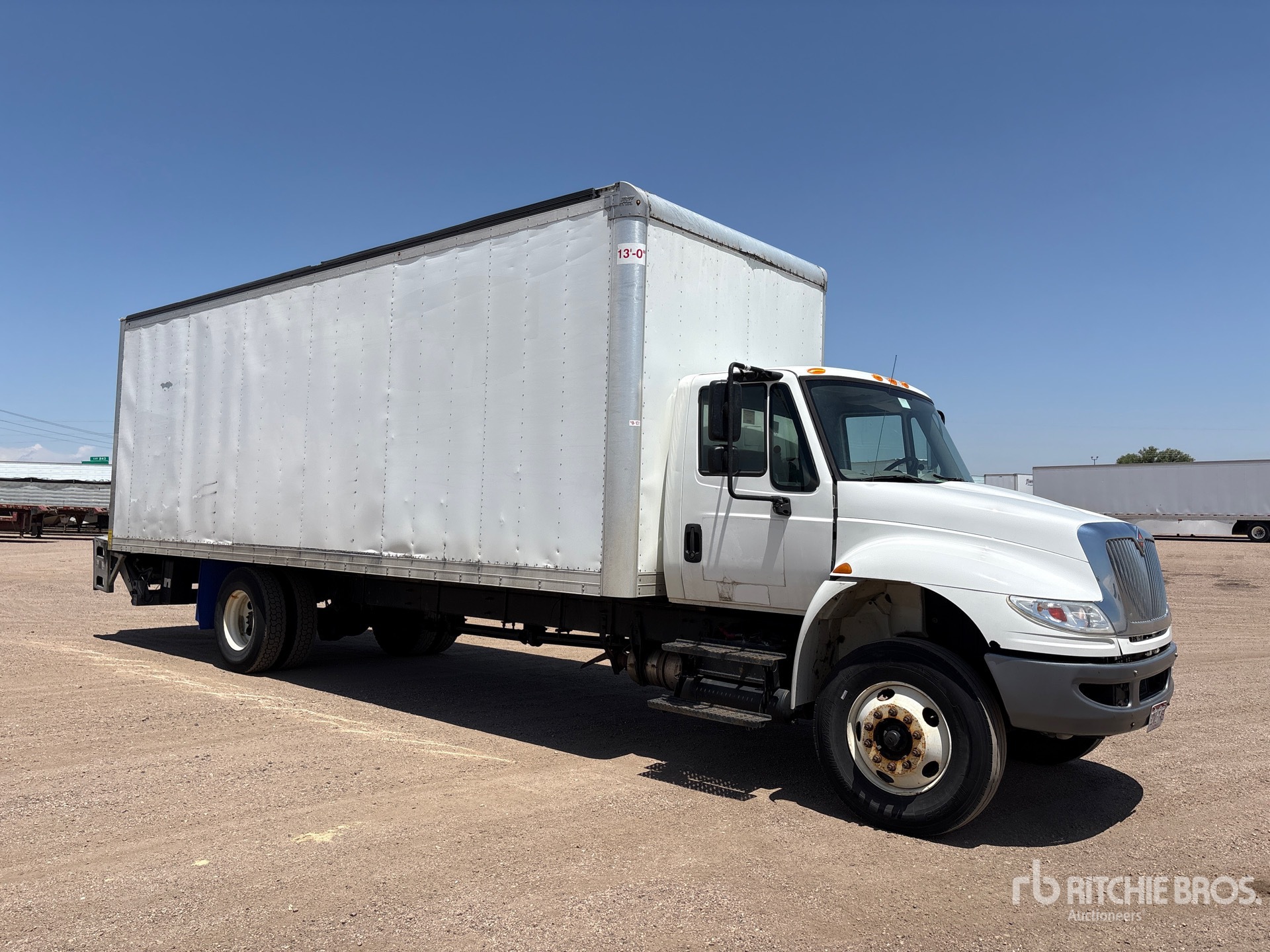 2018 International DURASTAR 4300