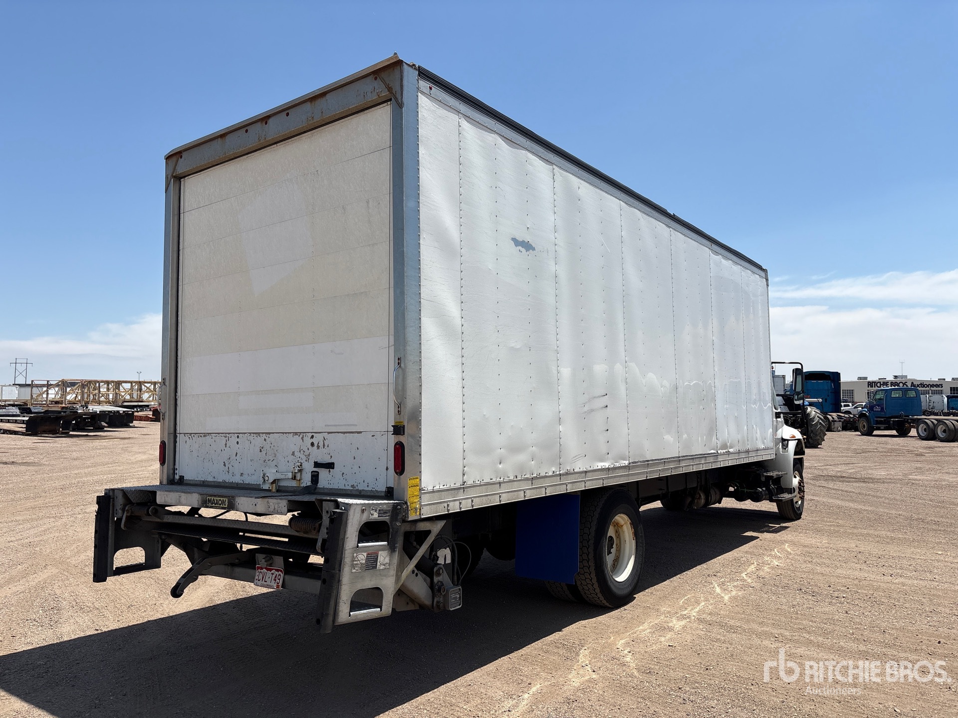 2018 International DURASTAR 4300