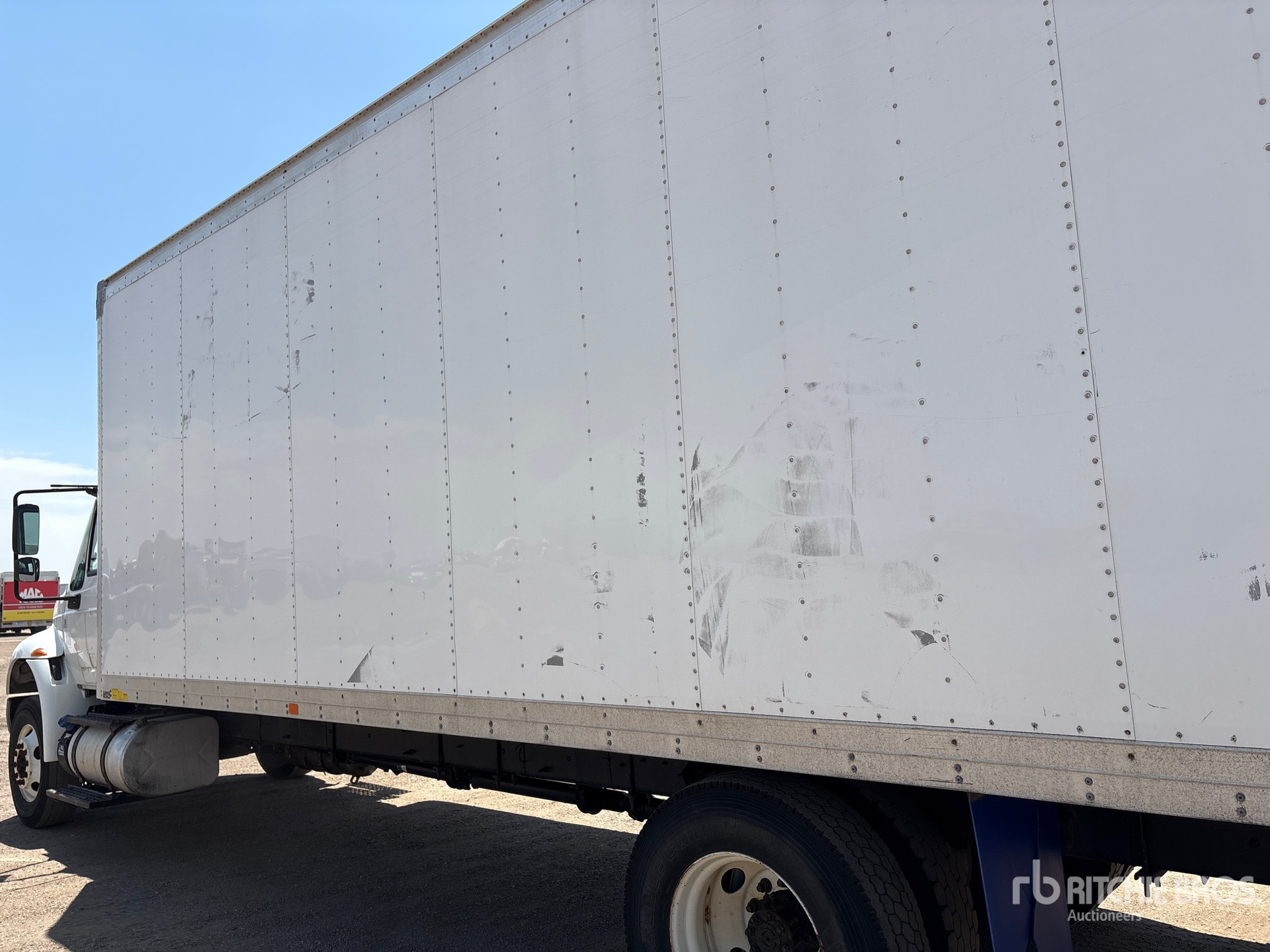 2018 International DURASTAR 4300